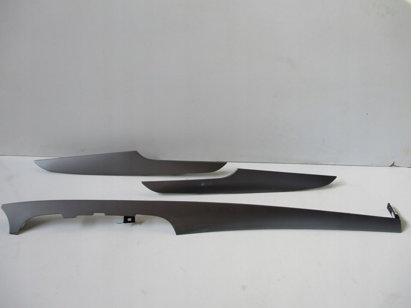 ПЛАНКА ДЕКОРАТИВНА ПЛАНКА RENAULT TALISMAN 682470225R