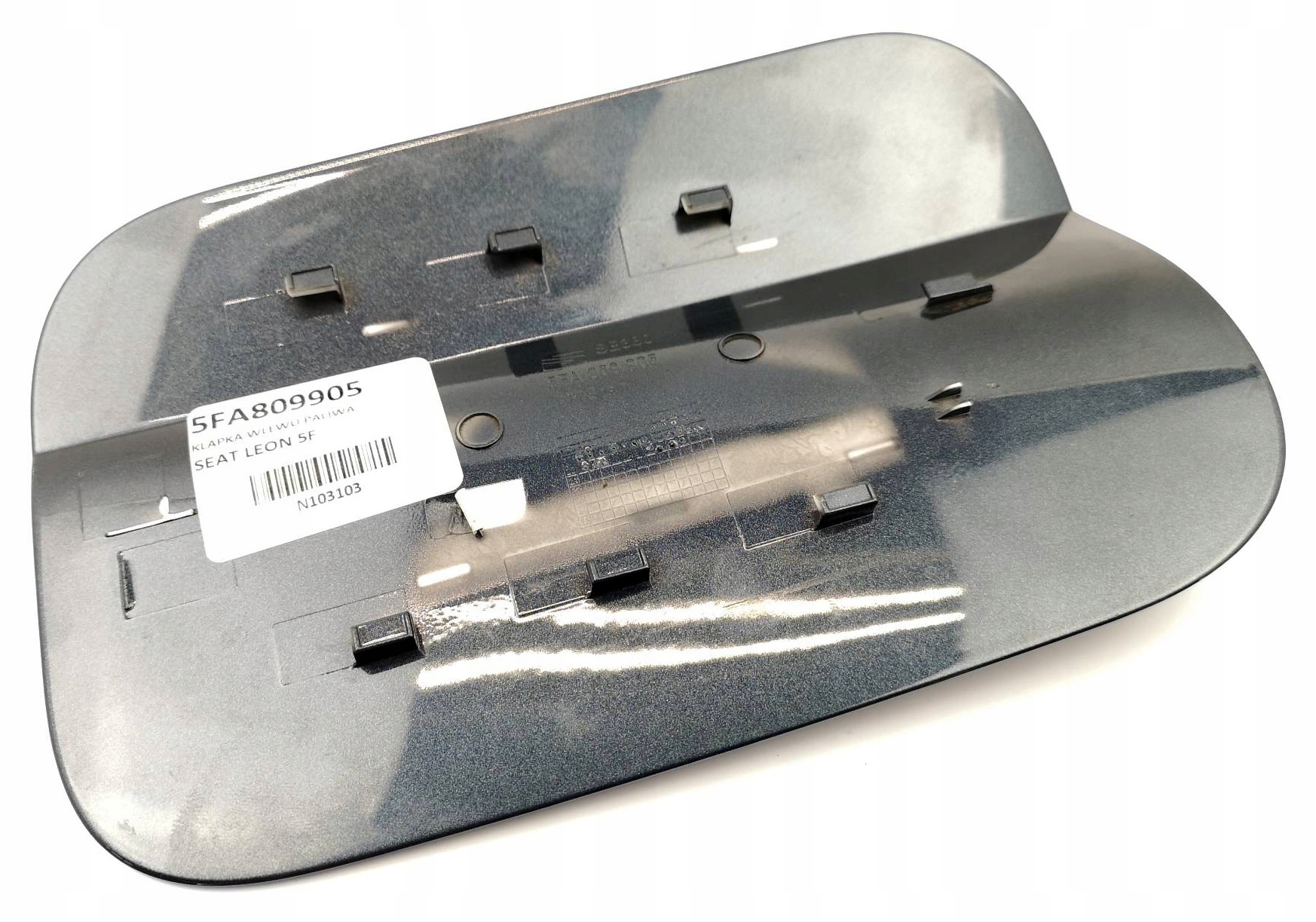 KLAPKA WLEWU PALIWA SEAT LEON 5F 5FA809905 Jakość części (zgodnie z GVO) O - oryginał z logo producenta pojazdu (OE)