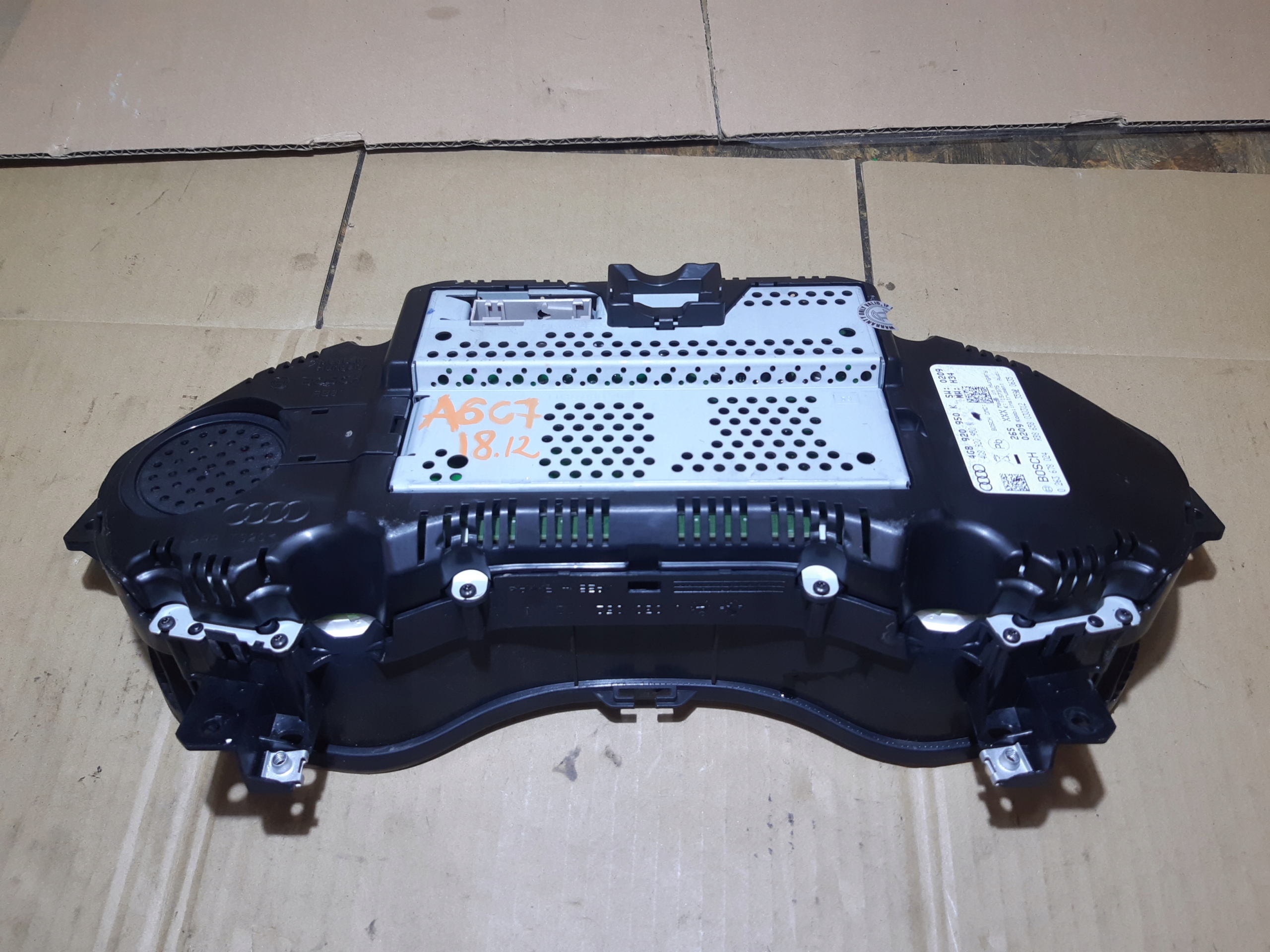 AUDI A6 C7 dials dials UK 4G8920950K