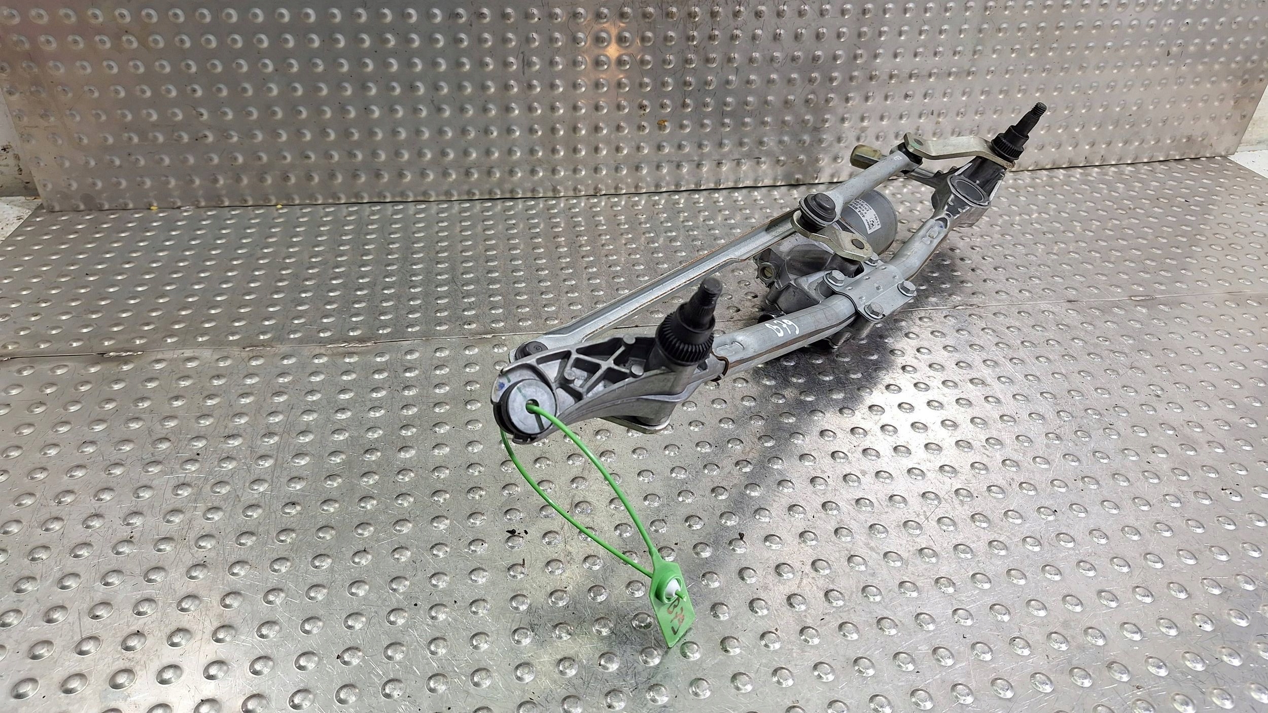 Gestänge Motor Wischer vorne 6978263 BMW 3 E90 E91 E92 E93 EUROPA