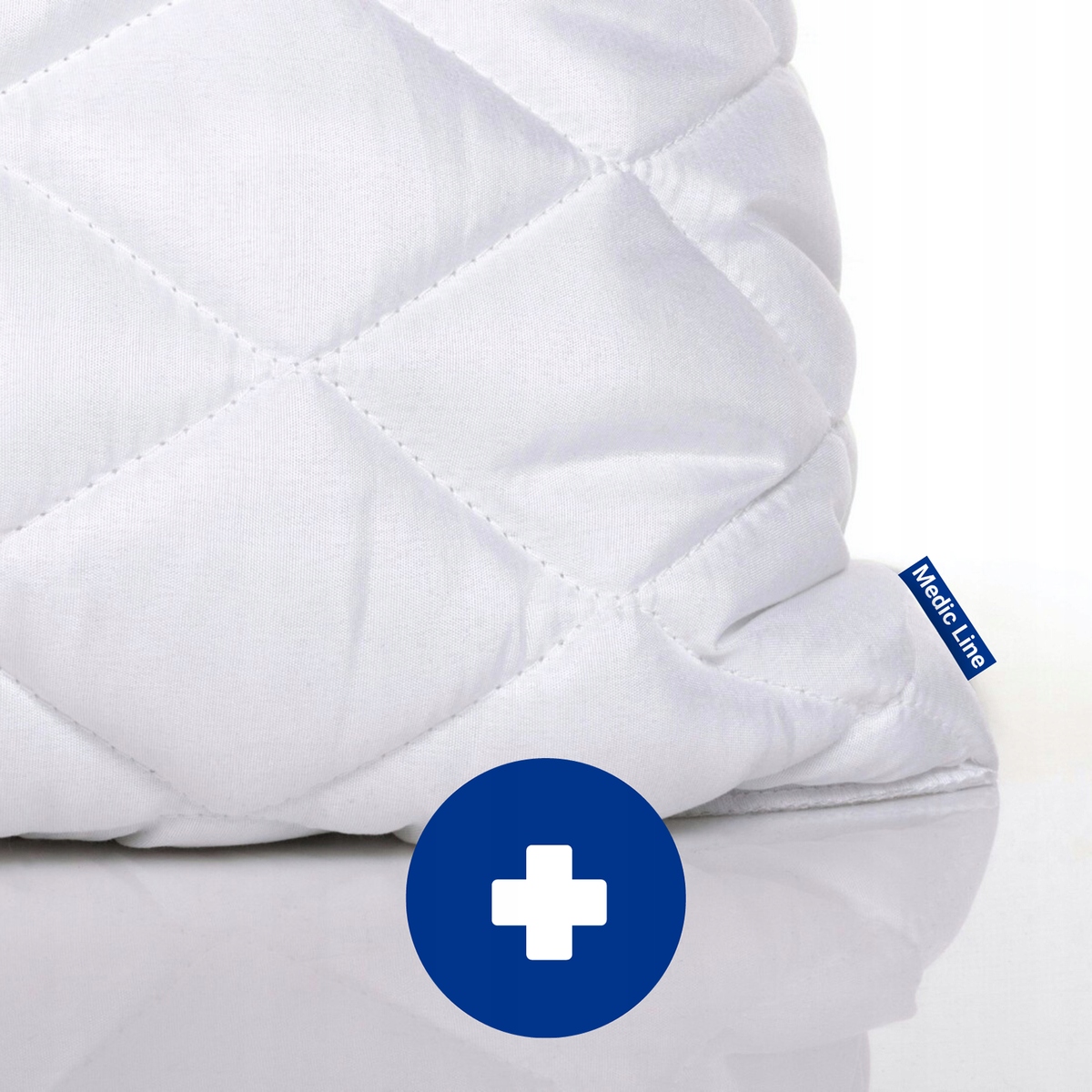 Poduszka 70x80 antyalergiczna medyczna biała Medic Line Szerokość produktu 70 cm
