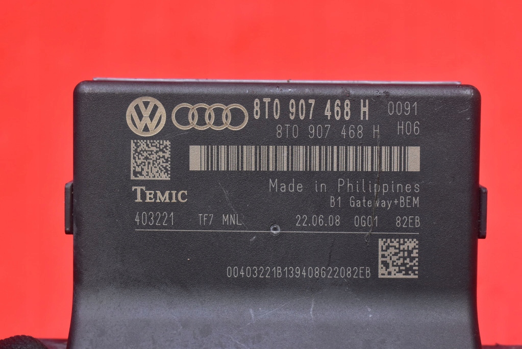 control unit module GATEWAY 8T0907468H AUDI A4 B8 2.0 TDI 143 KM 07-11