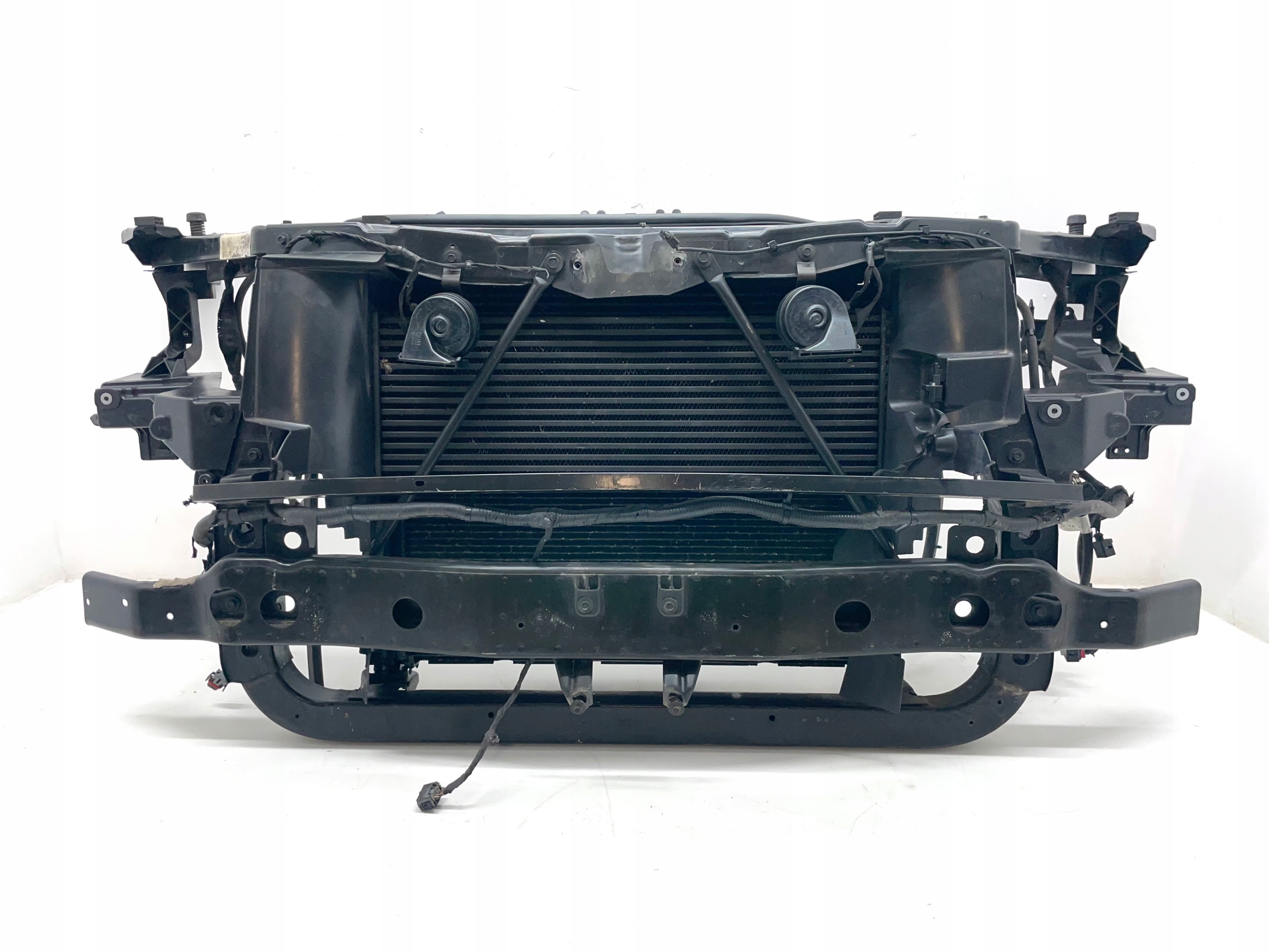 JEEP GRAND CHEROKEE WK2 3.0CRD PAS PRZEDNI KOMPLETNY CHŁODNICE