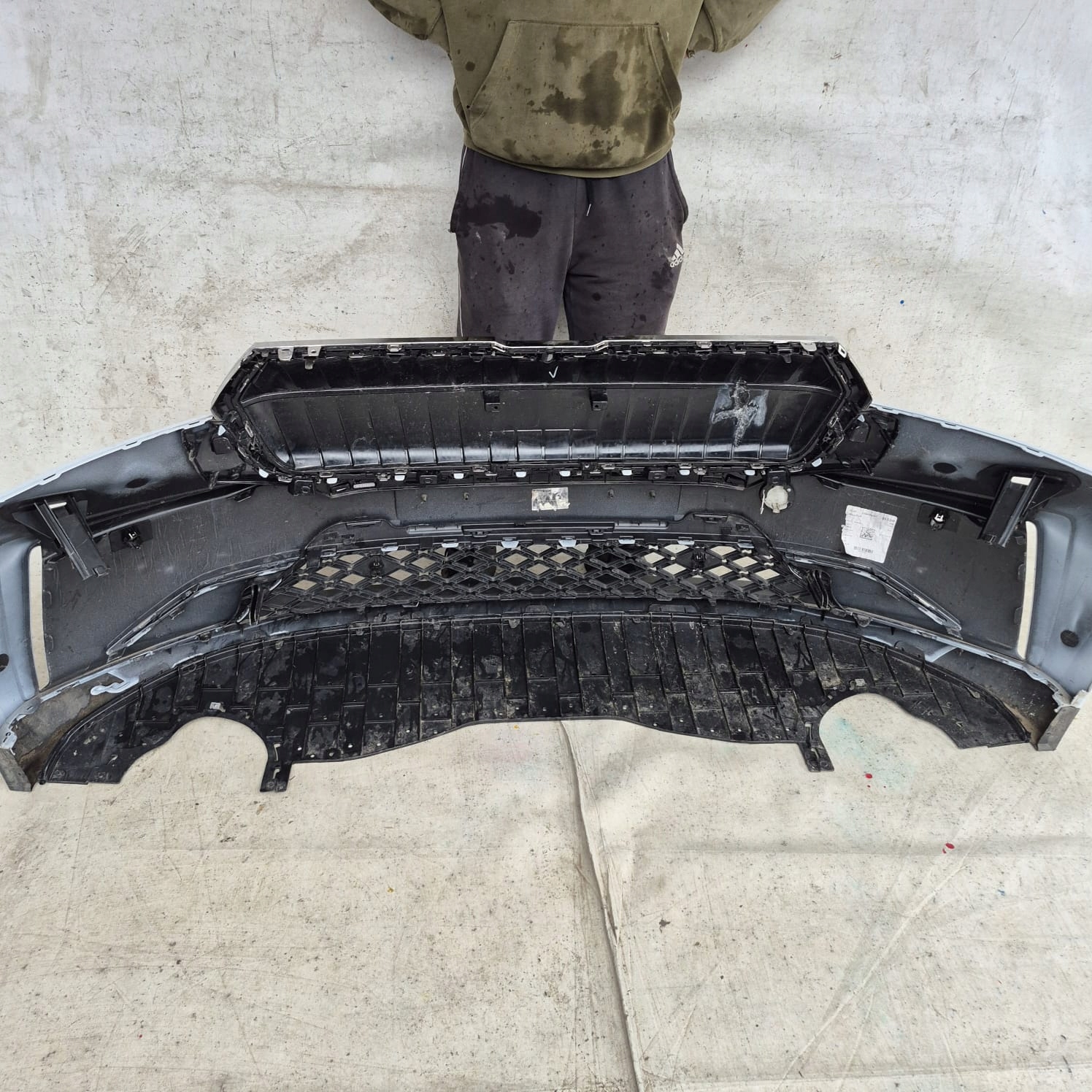 SKODA ENYAQ IV 20-> bumper front front washer PDC