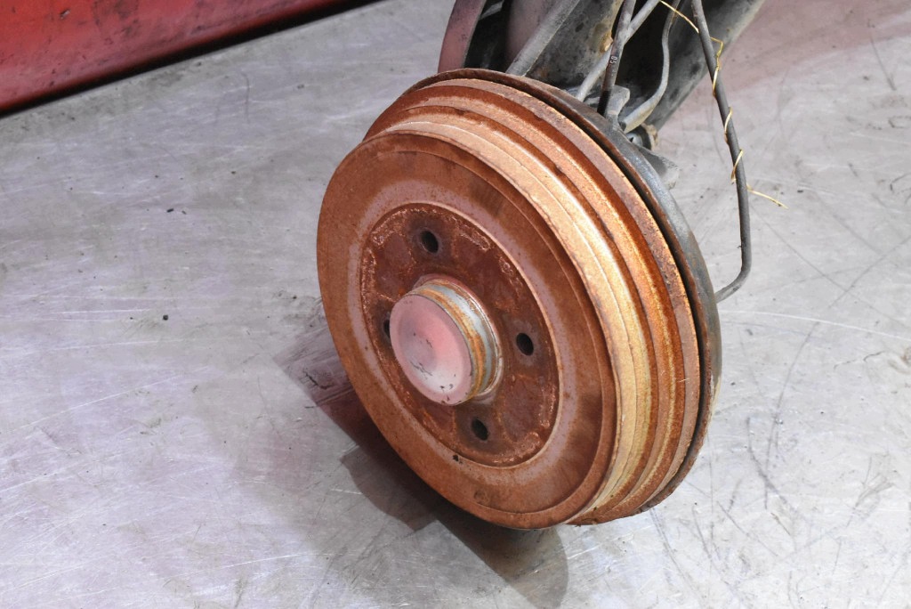 axis rear part rear sider RENAULT CLIO 4 IV 1.5 DCI 75 KM 12-20