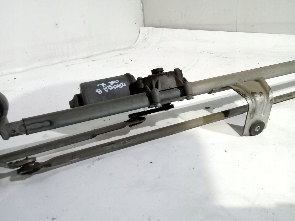 Opel Zafira B lift wiper mechanism front