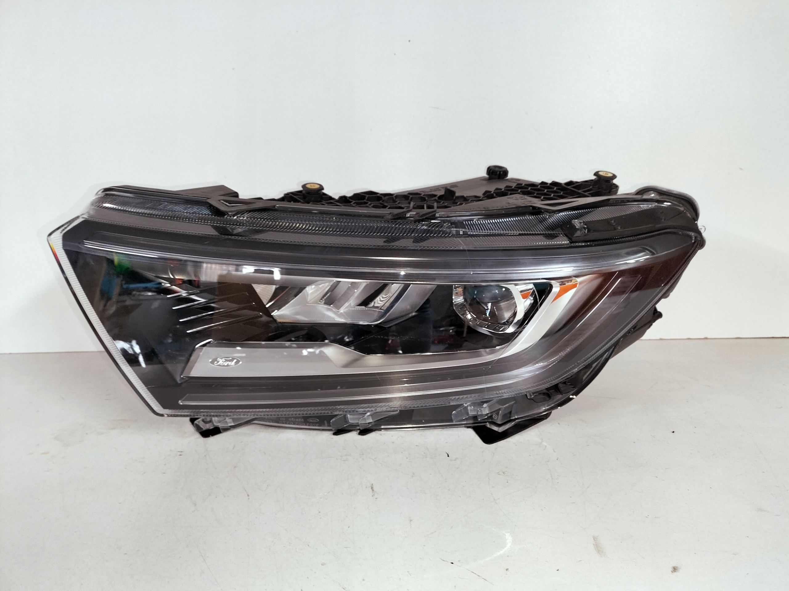 light front left FORD TOURNEO CONNECT III 21