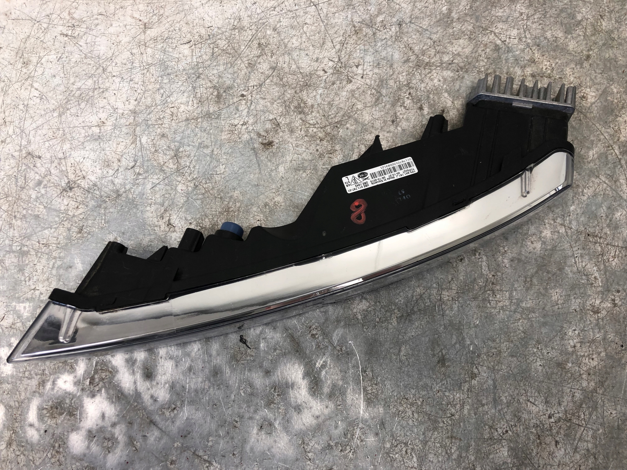 light indicator LED DRL left PORSCHE CAYENNE 7P5941181J