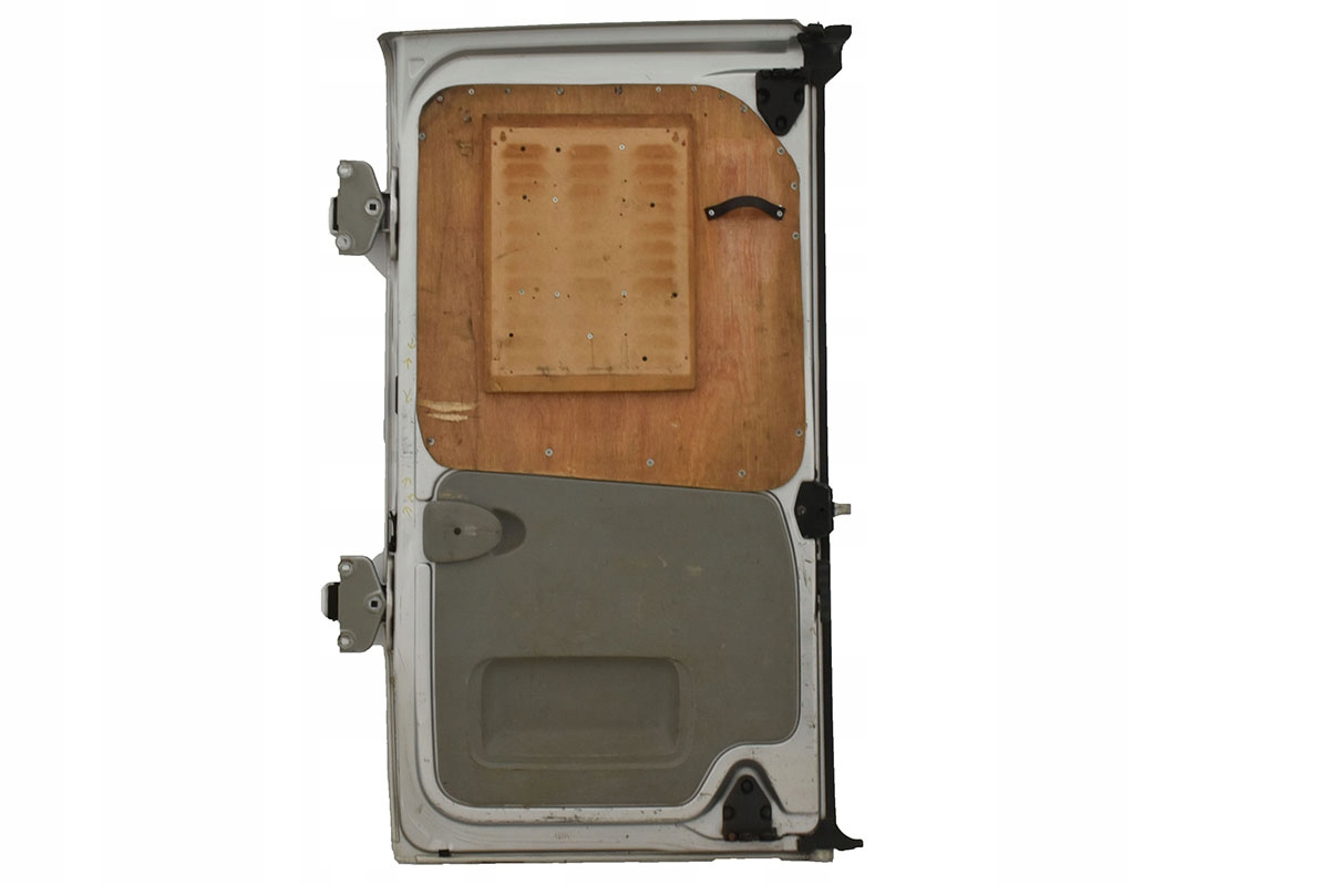 door rear. rear part right RENAULT TRAFIC OPEL VIVARO