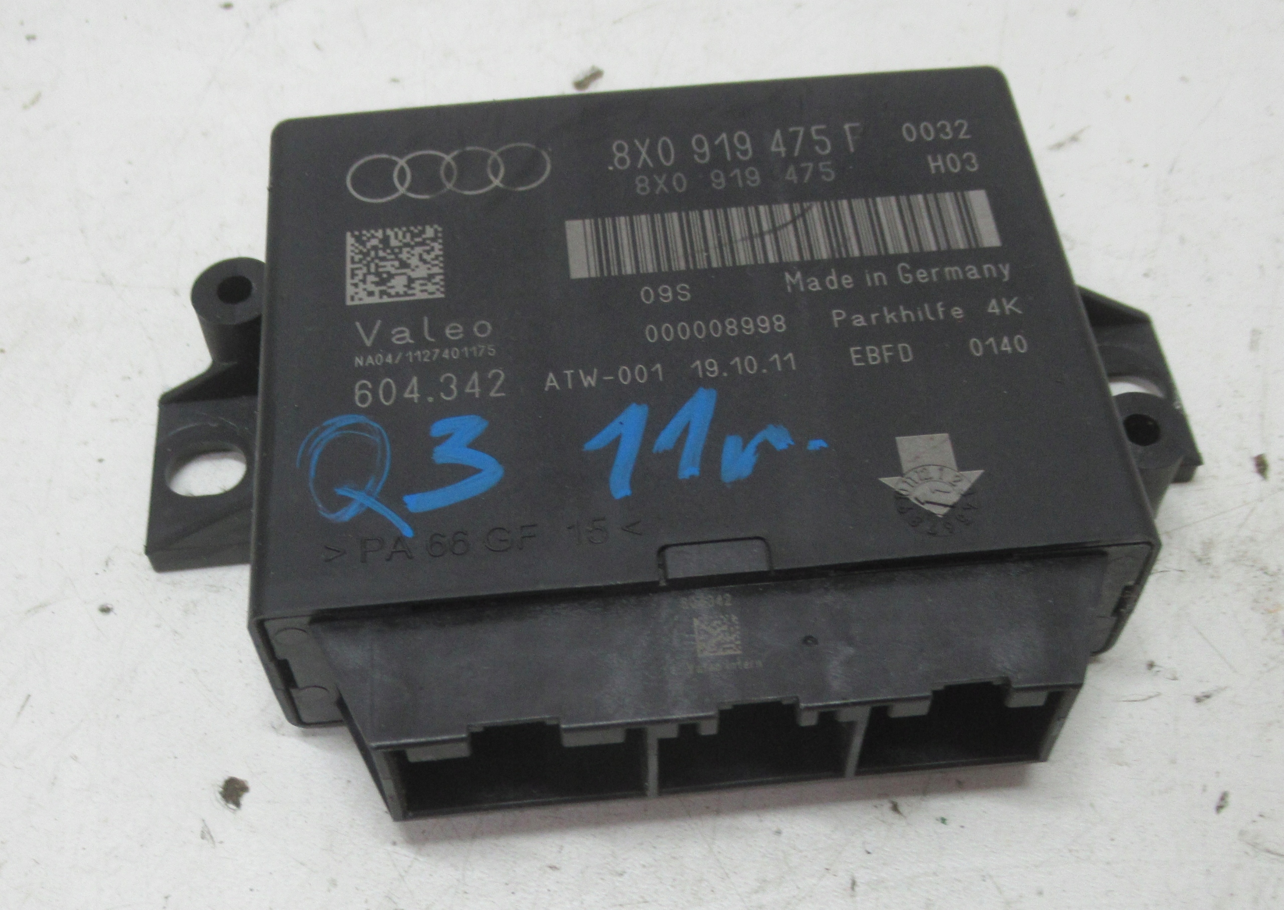 AUDI Q3 11R Bedienteil PDC Parken 8X0919475F