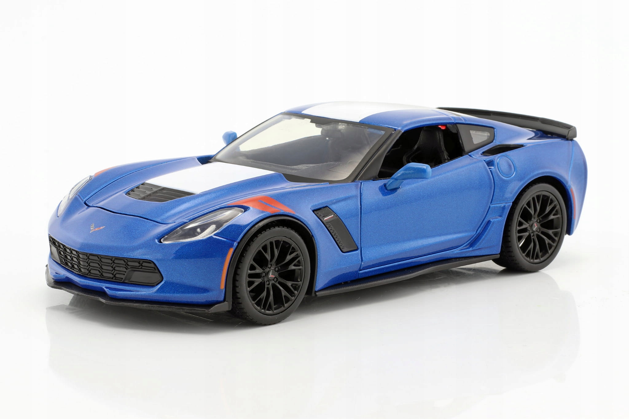 Chevrolet Corvette C7 Gt Grand Sport Gs 2017 Maisto 1:24 1/24 31516 Model
