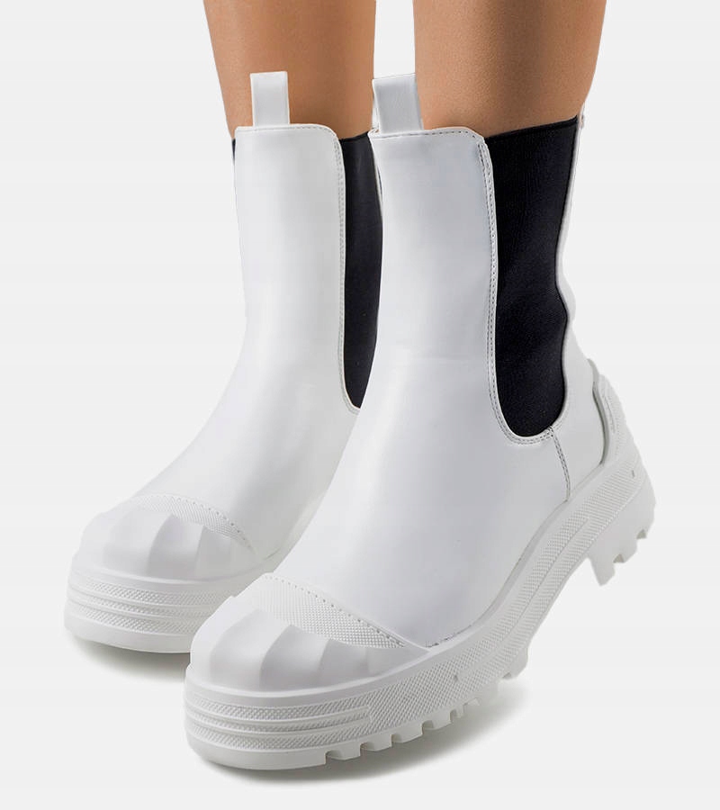Białe botki platforma modne damskie buty 8800 39