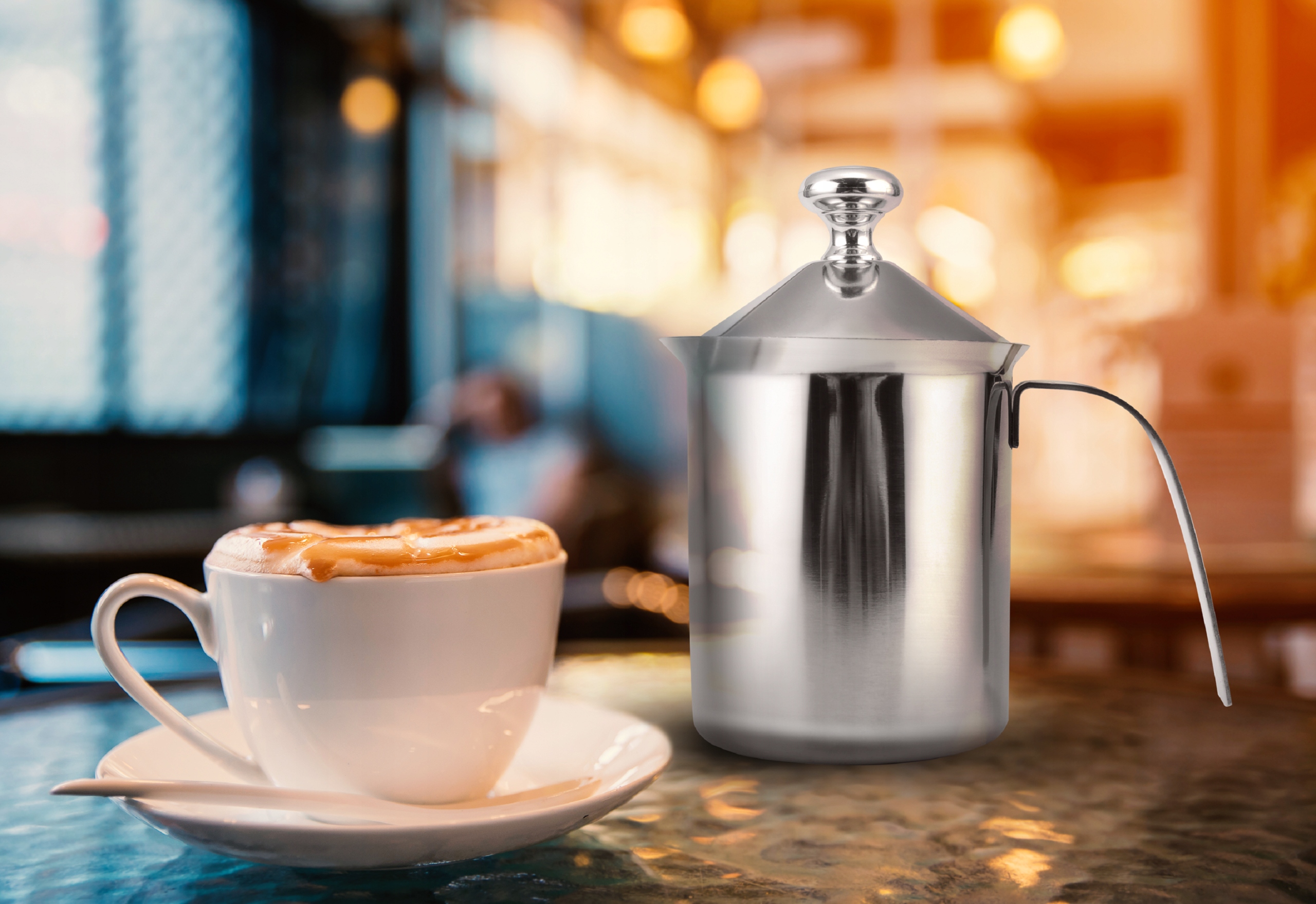 SPIENIACZ DO MLEKA RĘCZNY UBIJACZ DZBANEK 850ml - Idealny do kawy Pojemność 0.85 l