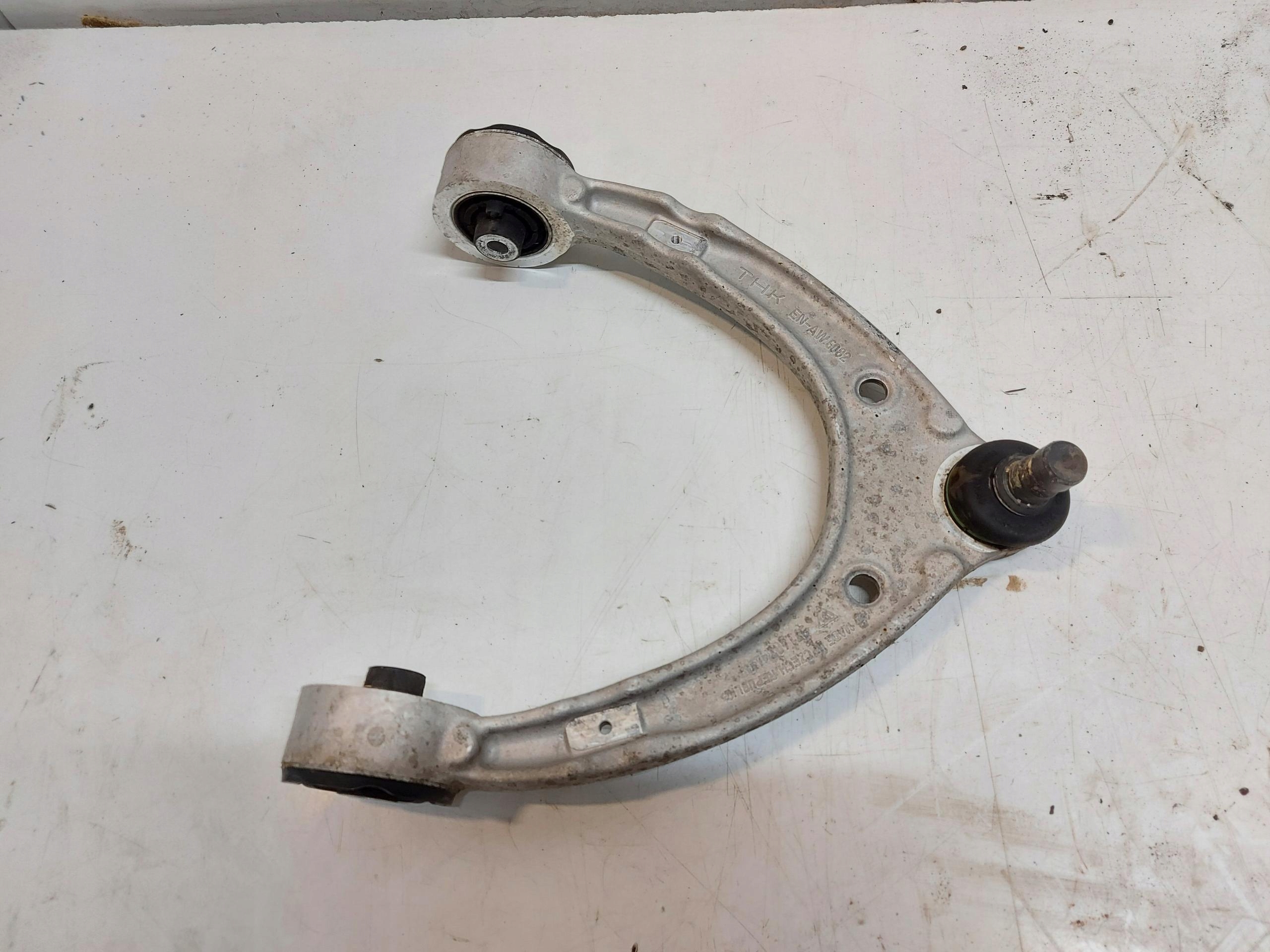 Porsche Taycan 4S 9J1 2021r arm left front