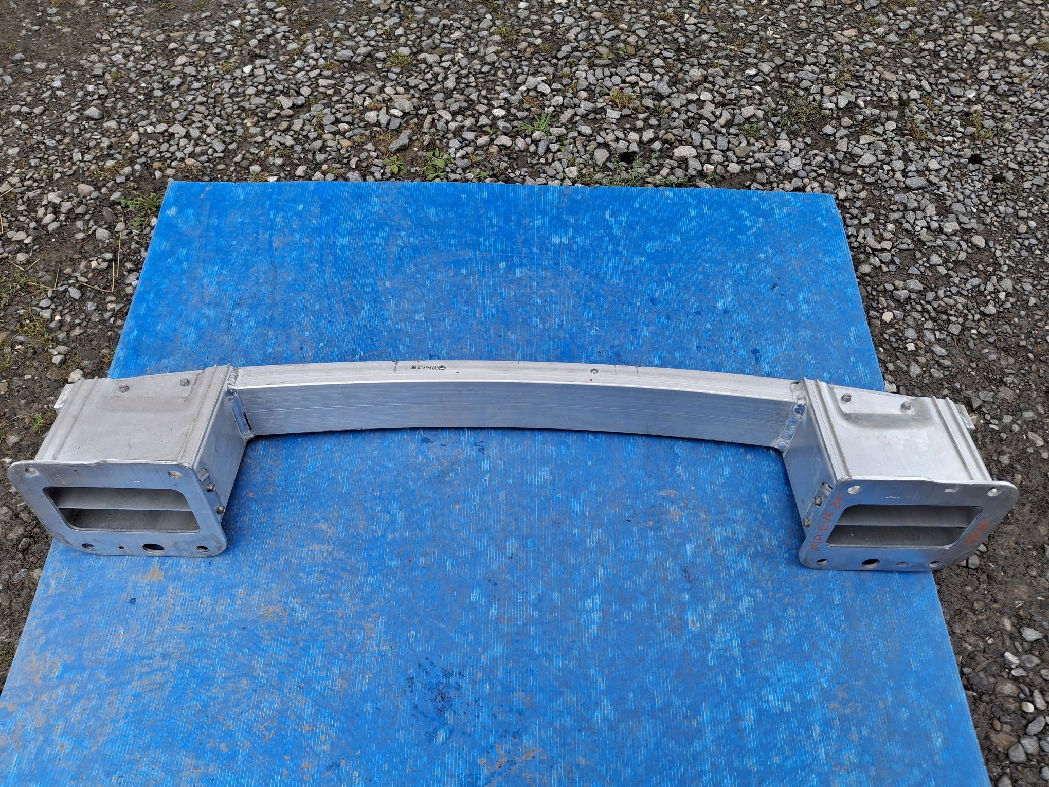 TRAVERSA paraurti Anteriore KIA EV6 2021R->