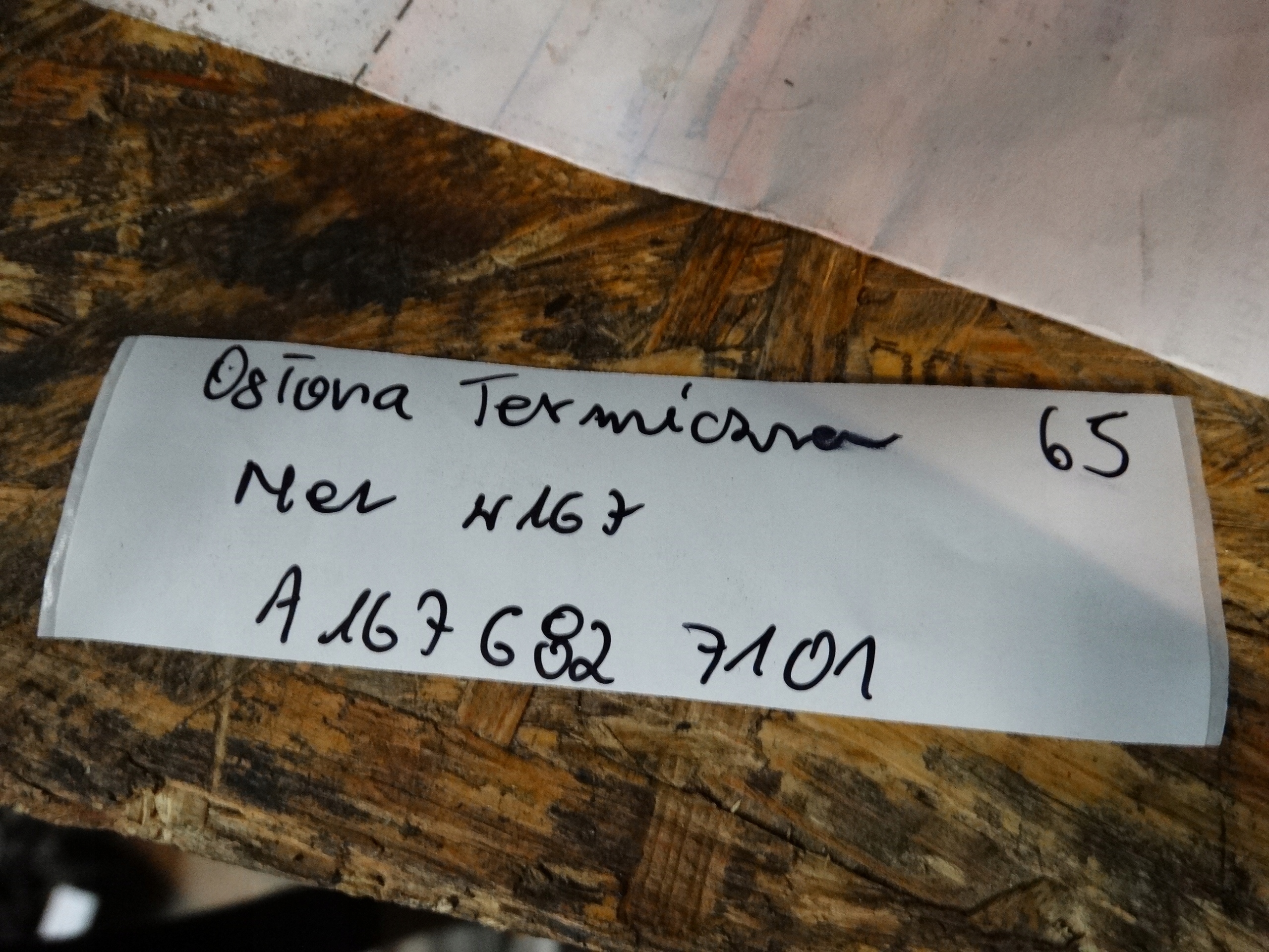 IDEALNA BLENDE ABDECKUNG TERMICZNA MERCEDES W167 1