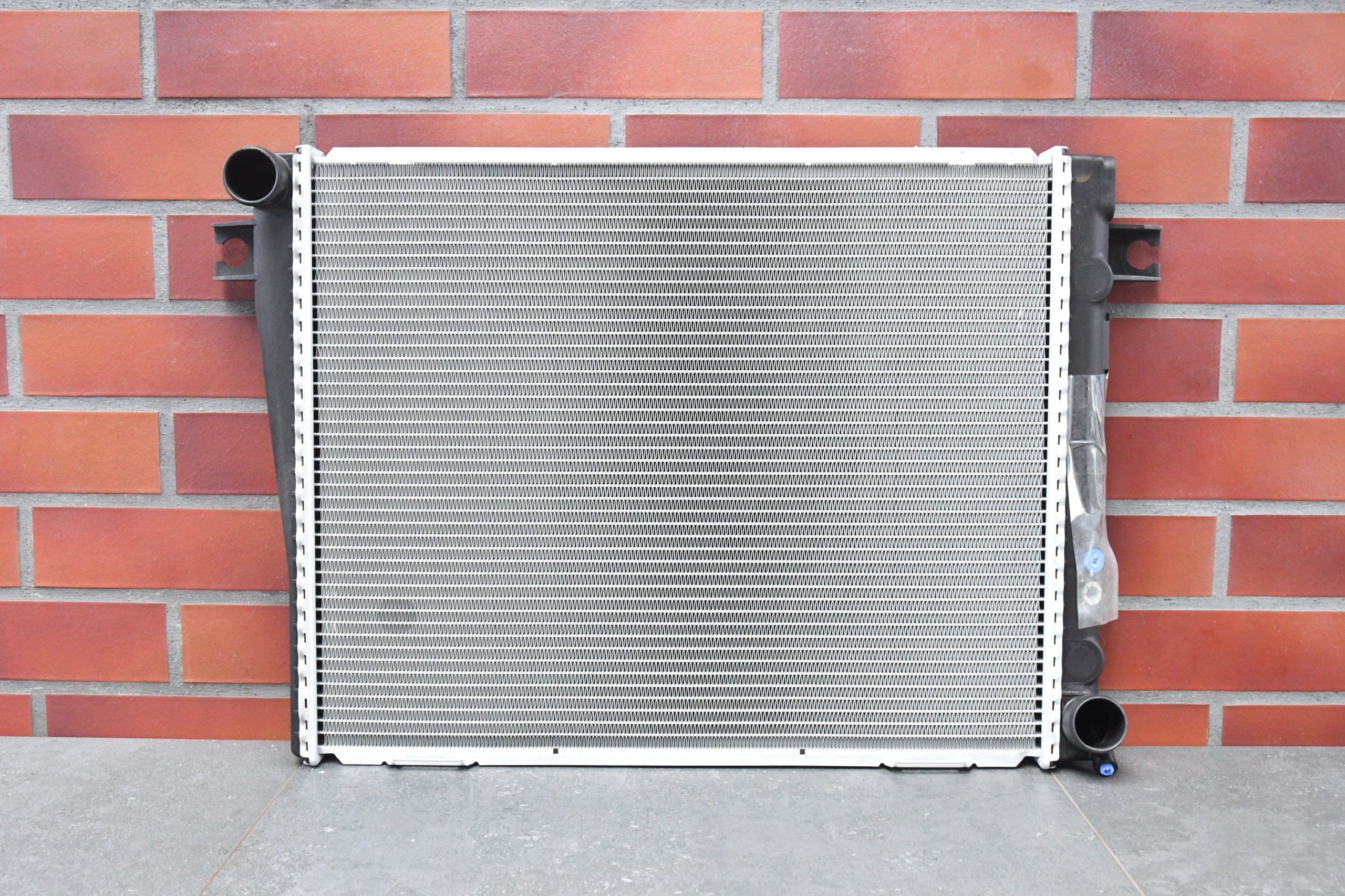 water cooler BMW 5 E28 6 E24 1712445 originál