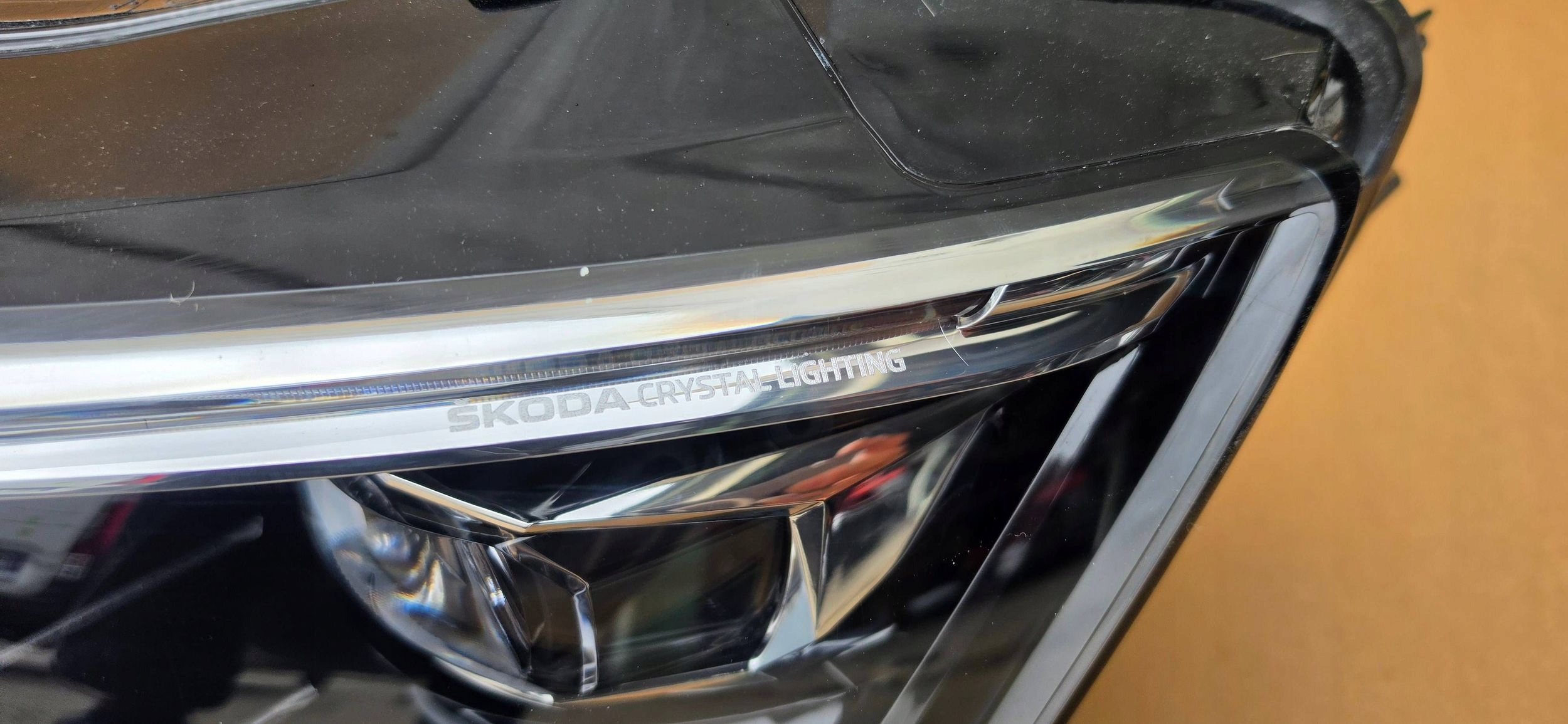 Skoda Scala light front left crystal lighting before lift 2019-2024