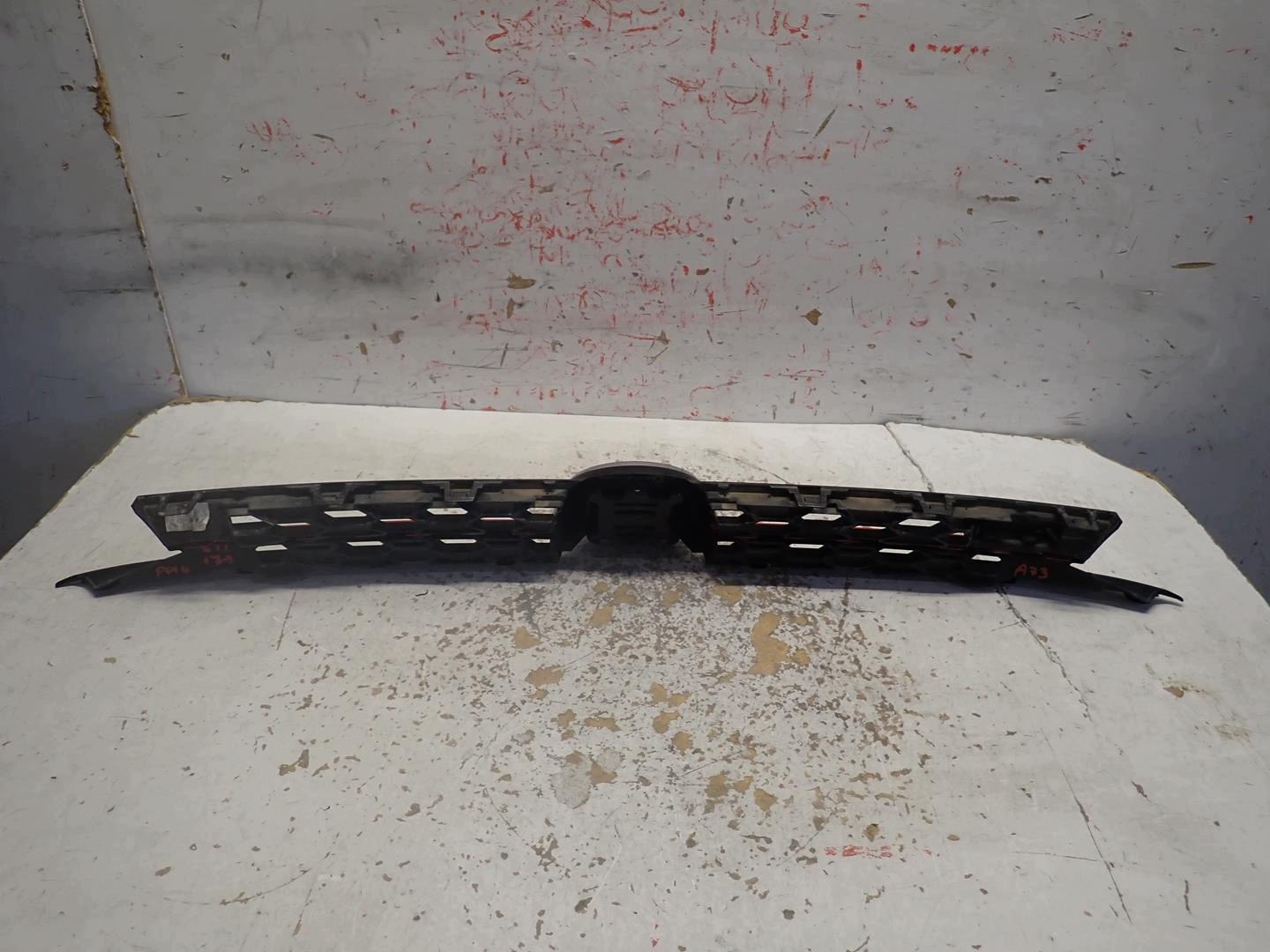 grill VW POLO VI 2017- 2G0853651J
