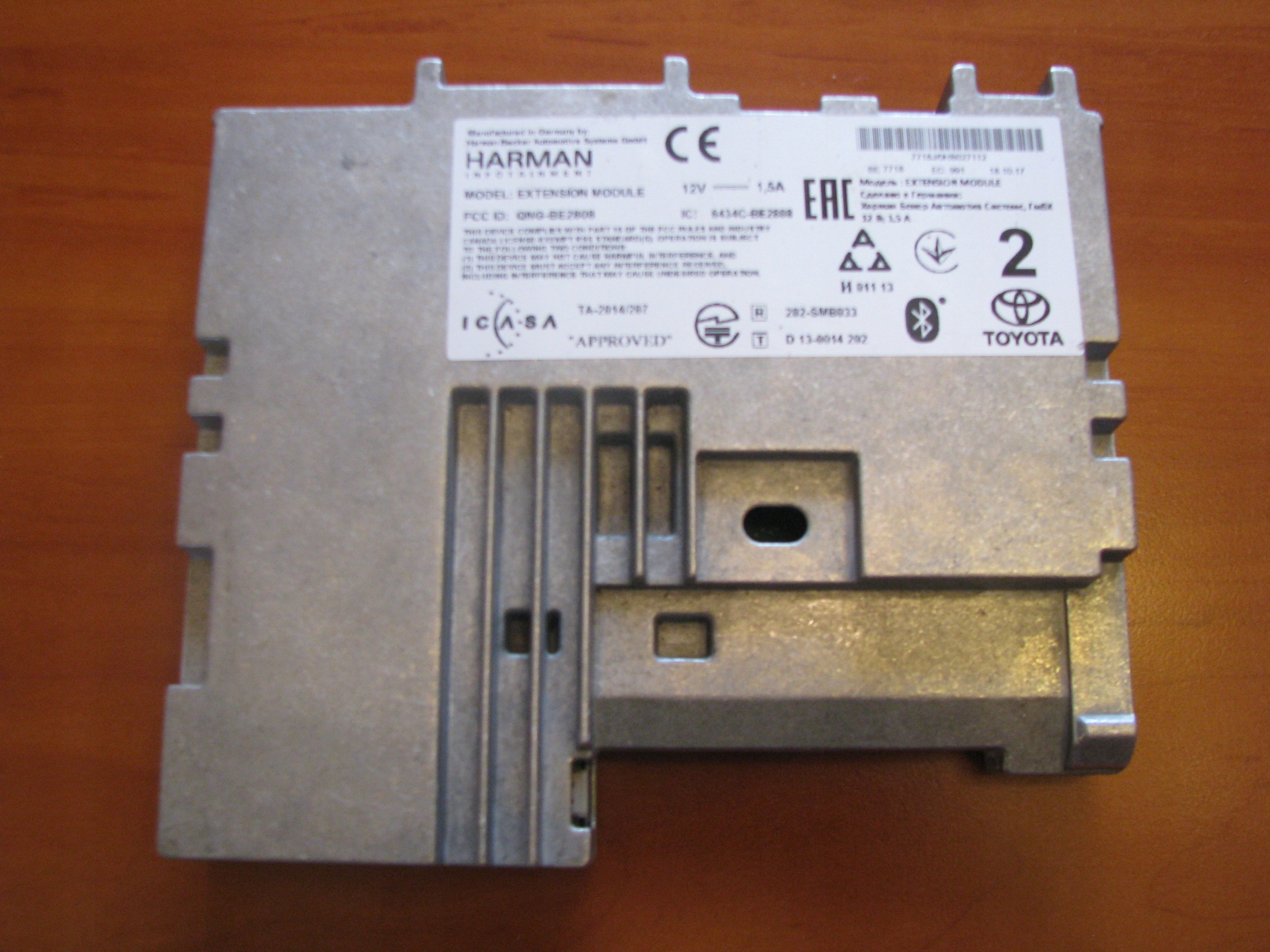 control unit Navi Bluetooth Toyot HARMAN 6434C-BE2808