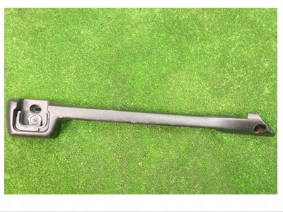 lexus RX 300 3.0 V6 2001r - Держатель правый