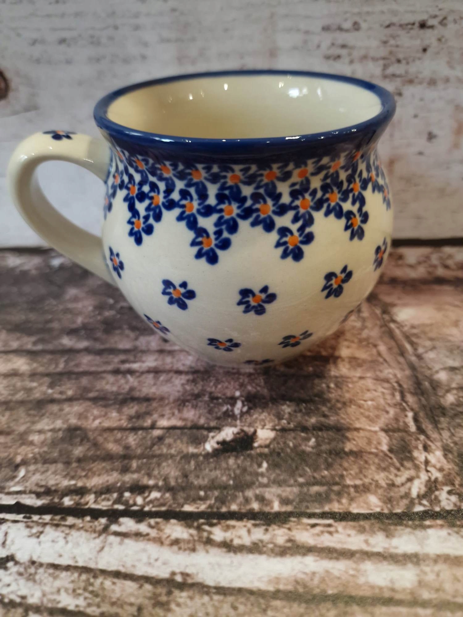 

Kubek Czeski Ceramiczny Bolesławiec Dek 882A