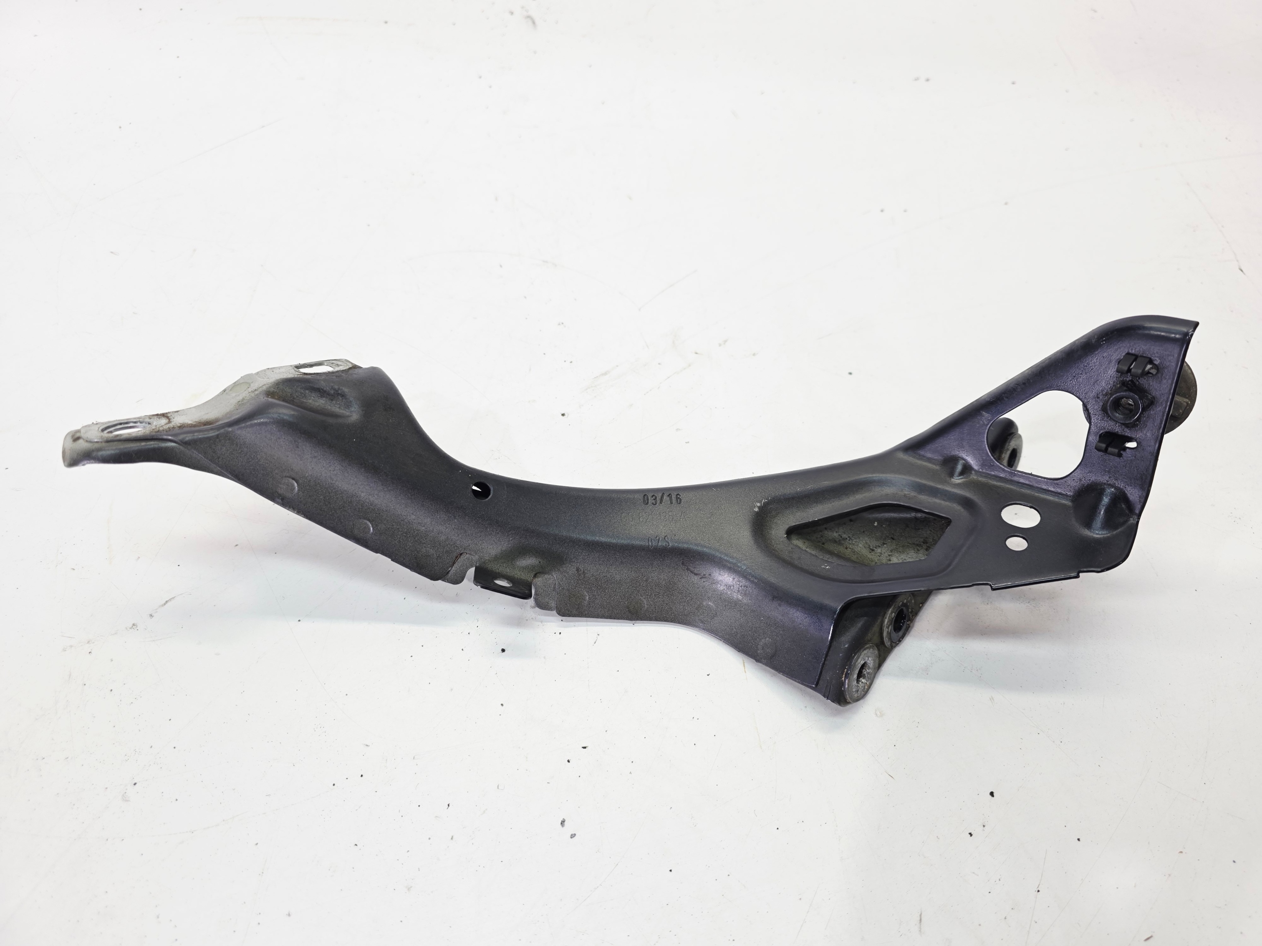 Console MOCOAWNIE Aile Gauche Avant AUDI A6 C7 4G0821135A 4G0805815