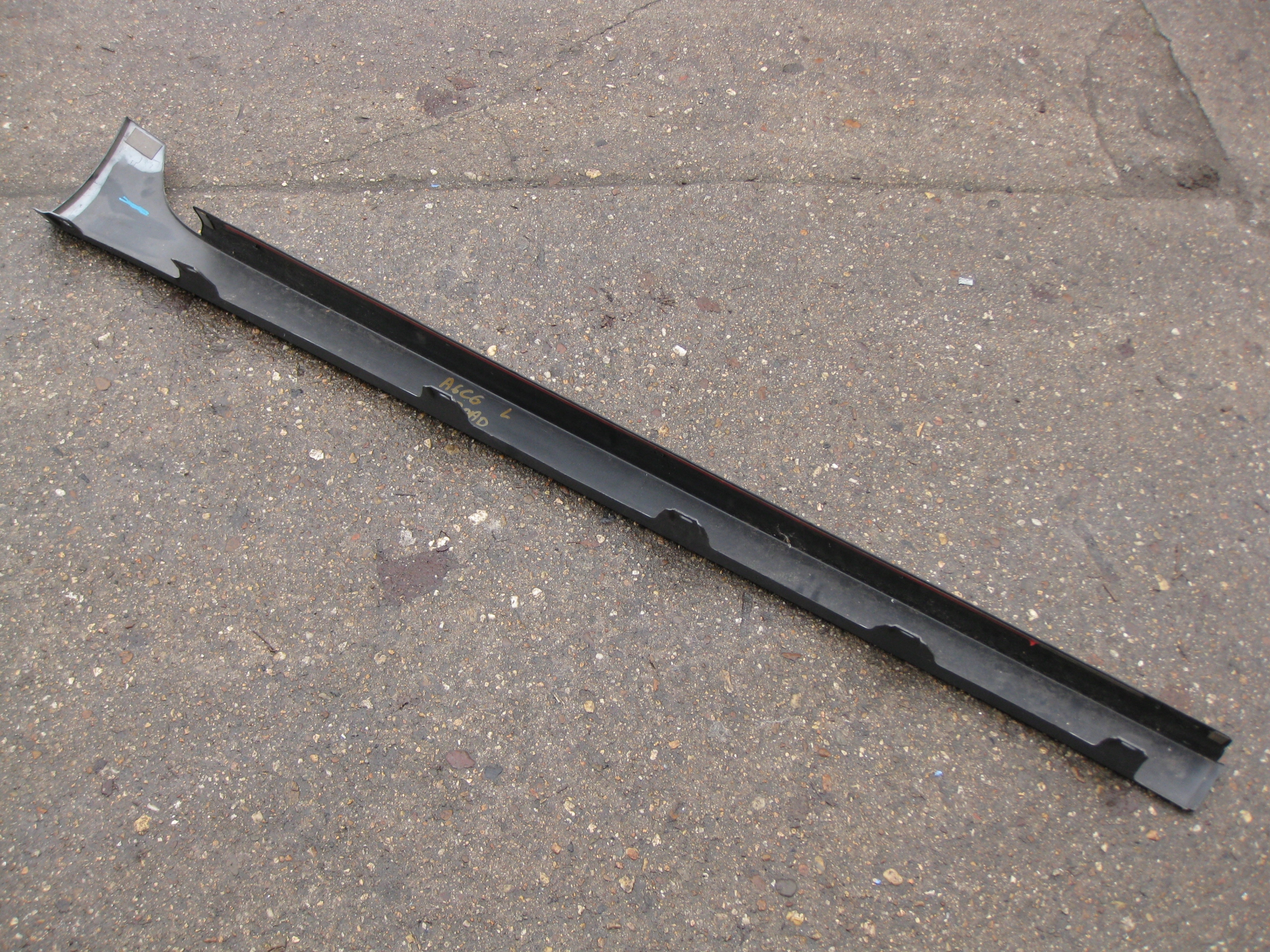 AUDI A6 C6 ALLROAD moulding threshold of the threshold left 4F9853859