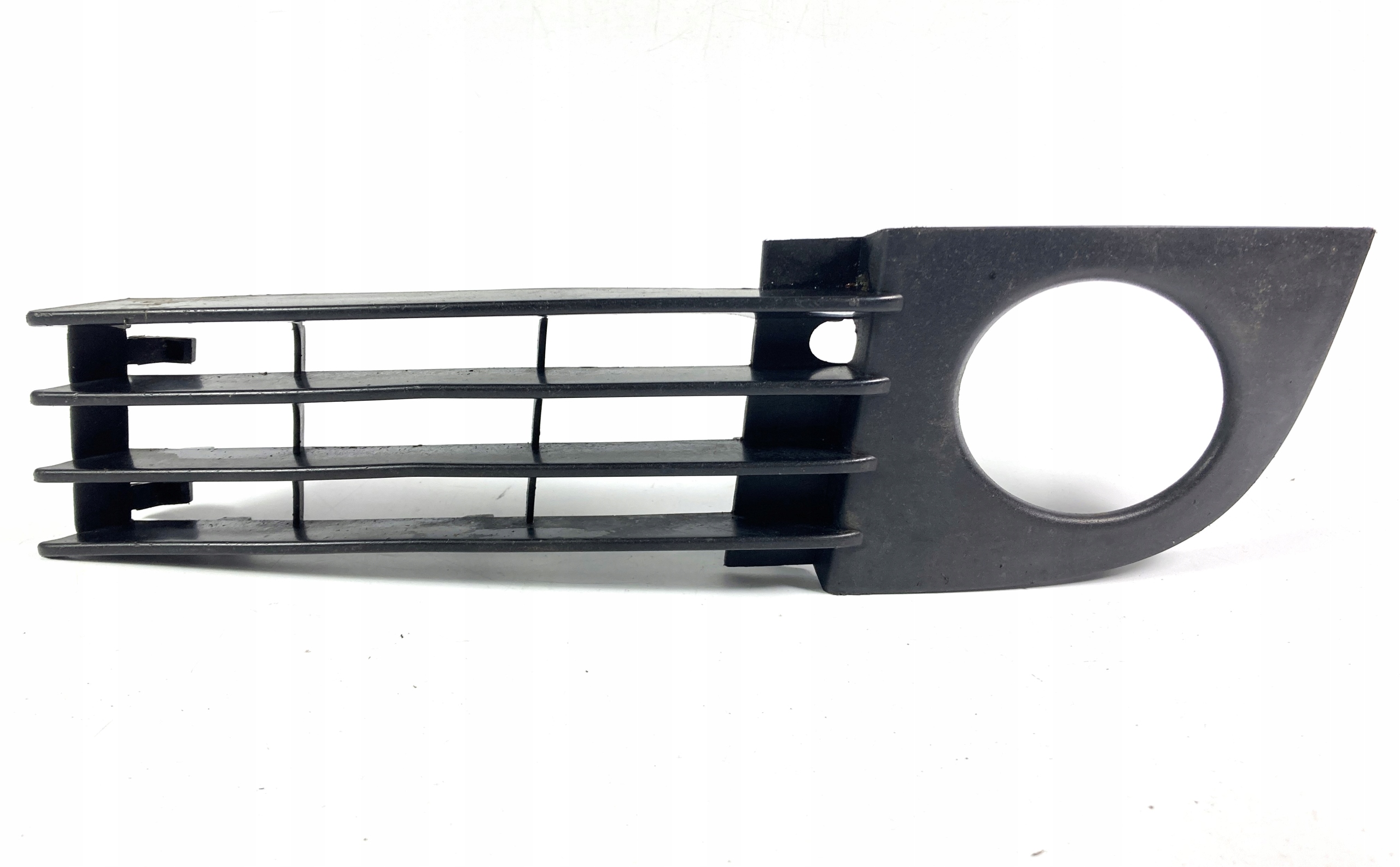 AUDI A6 C5 2001-2005 grid spoiler grille of a bumper left front