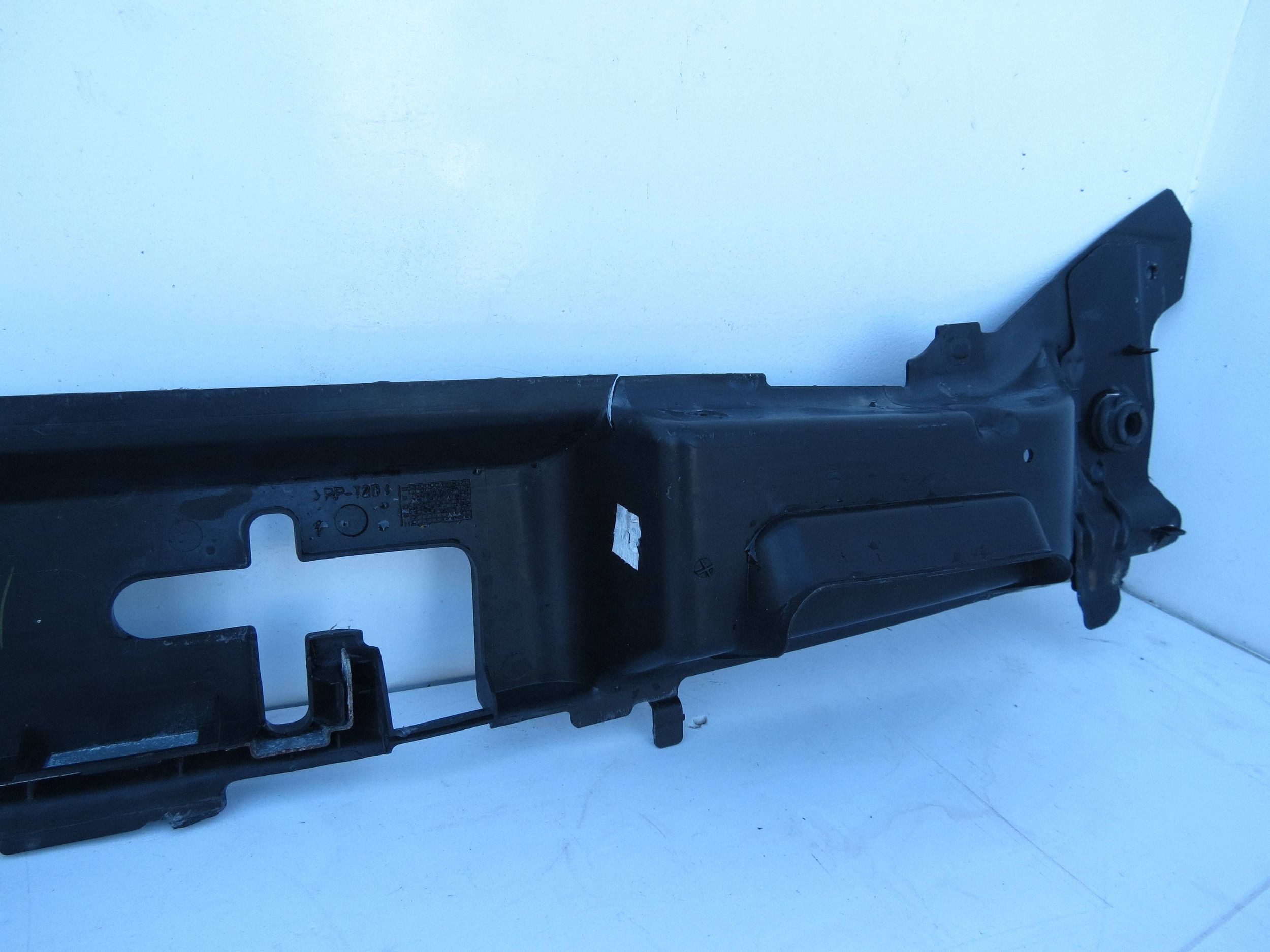 upper front panel cover of the front VOLVO S40 II V50 30760378