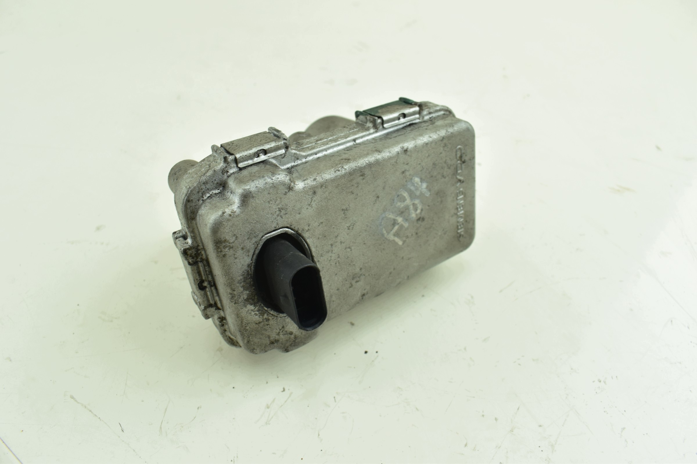regulátor Turbiny BMW E90 E91 E92 2.0d N47D20C
