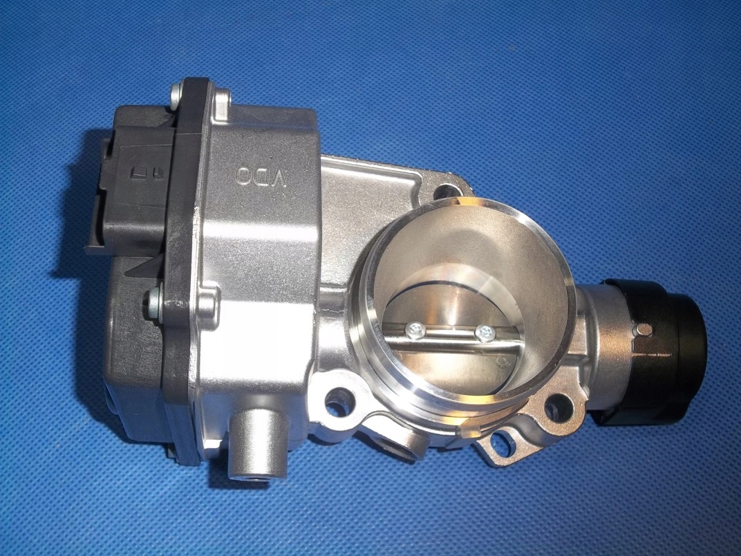 renault LAGUNA II ESPACE IV 2.0 T ДРОССЕЛЬНАЯ ЗАСЛОНКА 8200243886