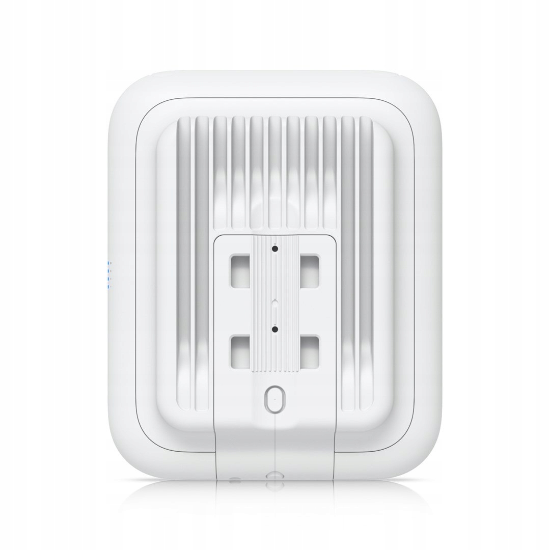UBIQUITI UniFi U7 Access Point, Outdoor All-weather, Wi-Fi 7 BE5000, 1x 2.5GE — 9