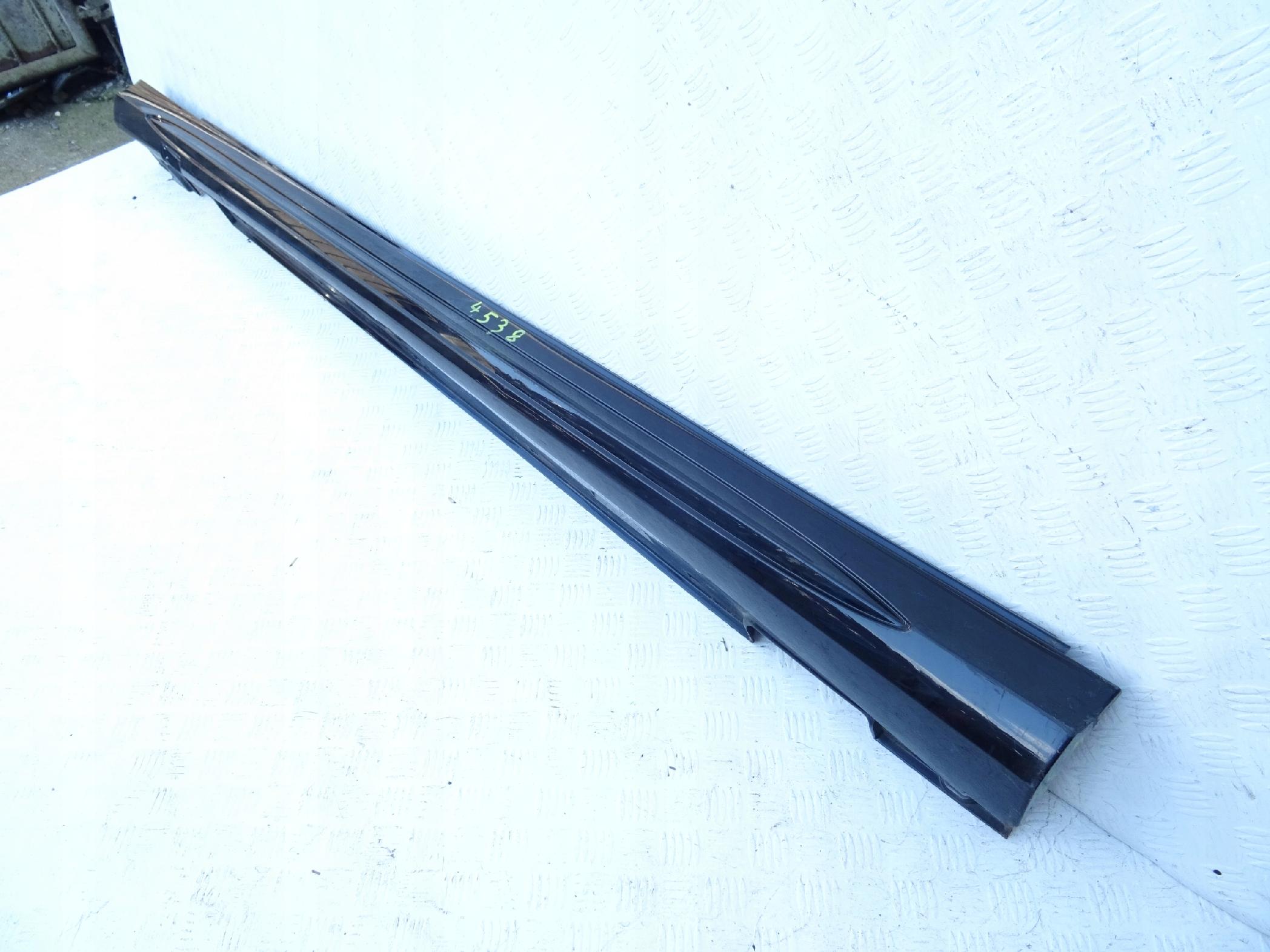 Mercedes E 212 AMG LIFT moulding threshold threshold left