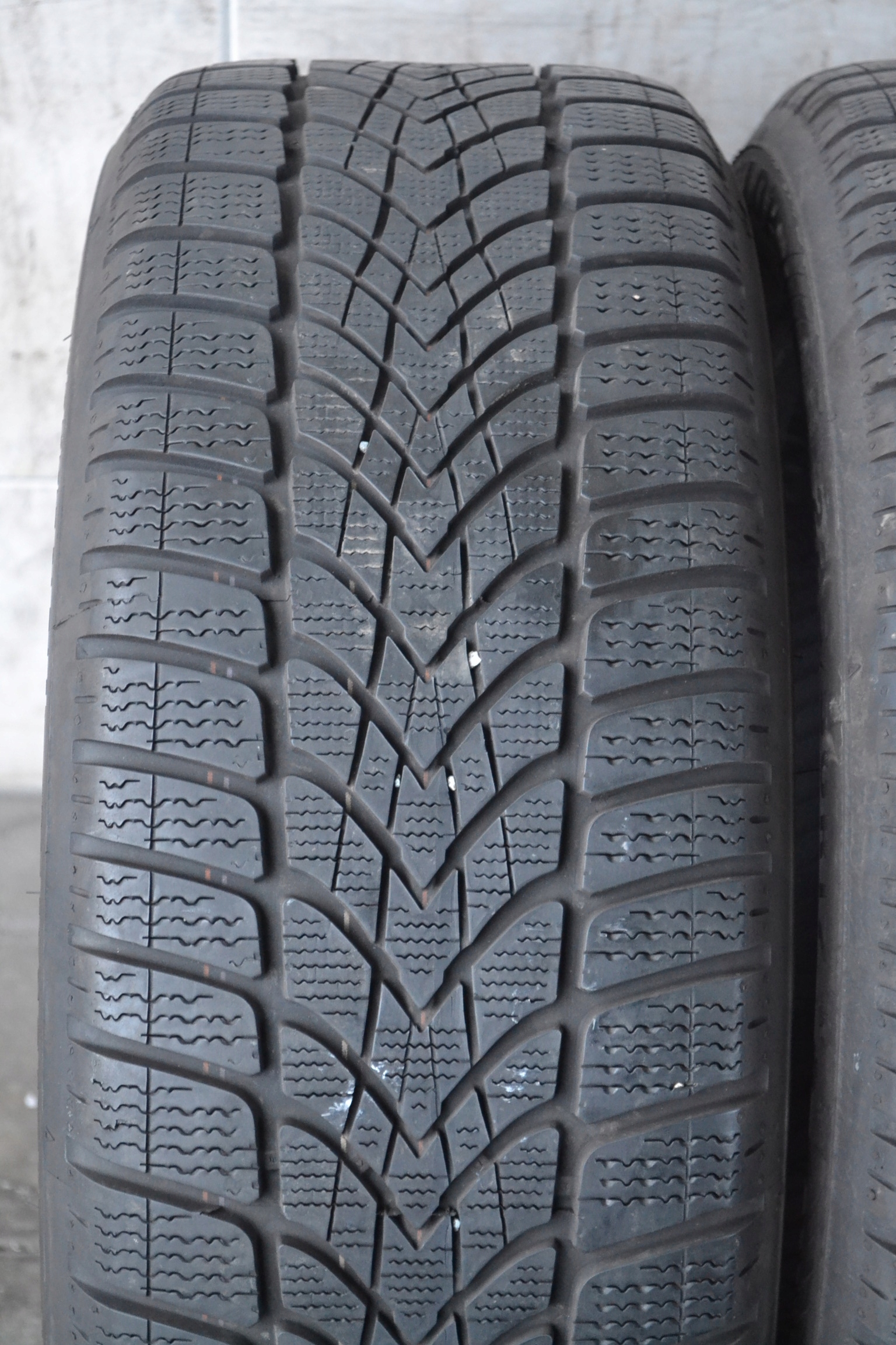 225/50R17 DUNLOP WINTER SPORT 4D RSC x4szt 4734z Sezon zimowe