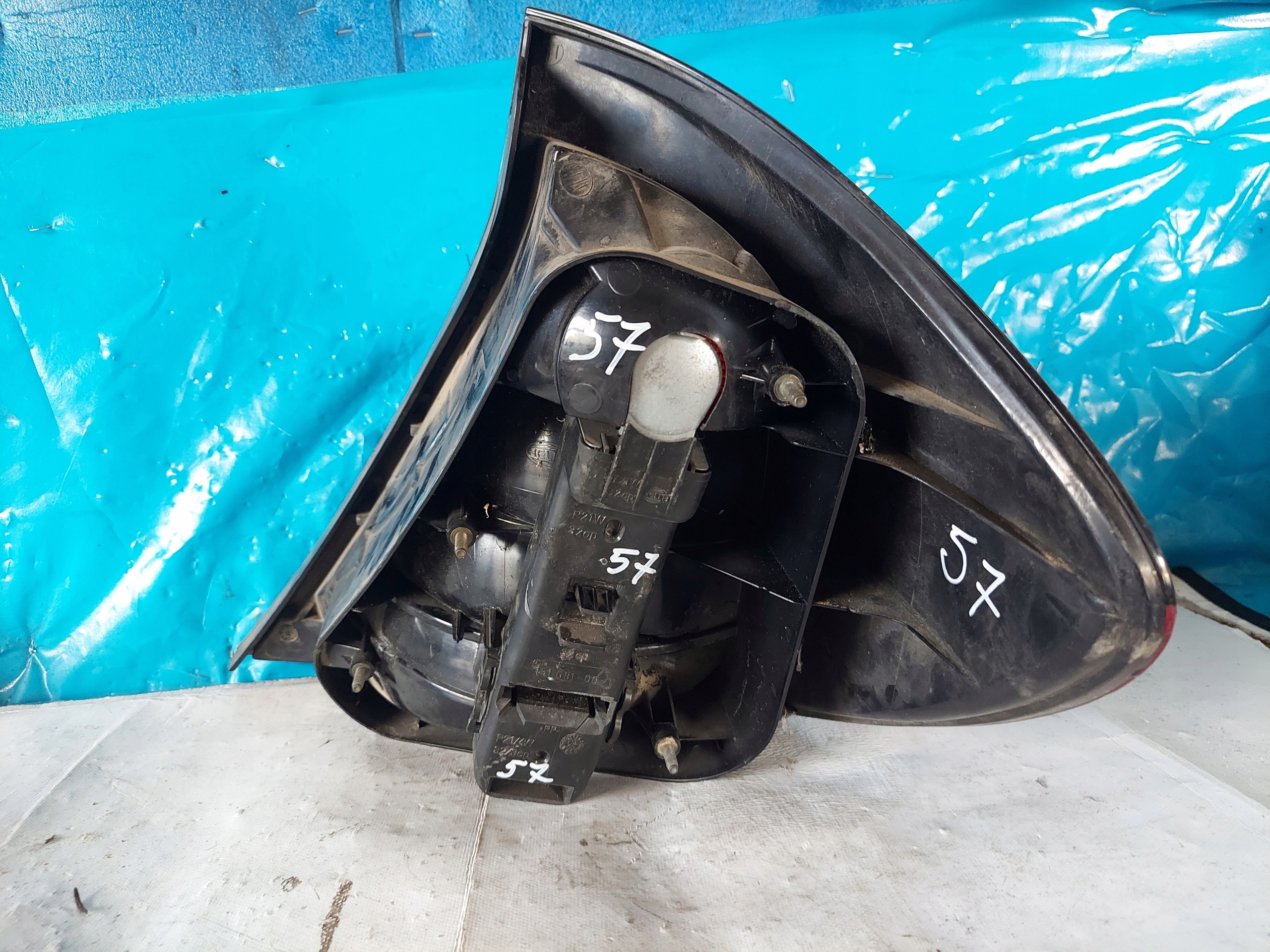 light MERCEDES W203 COUPE left rear part