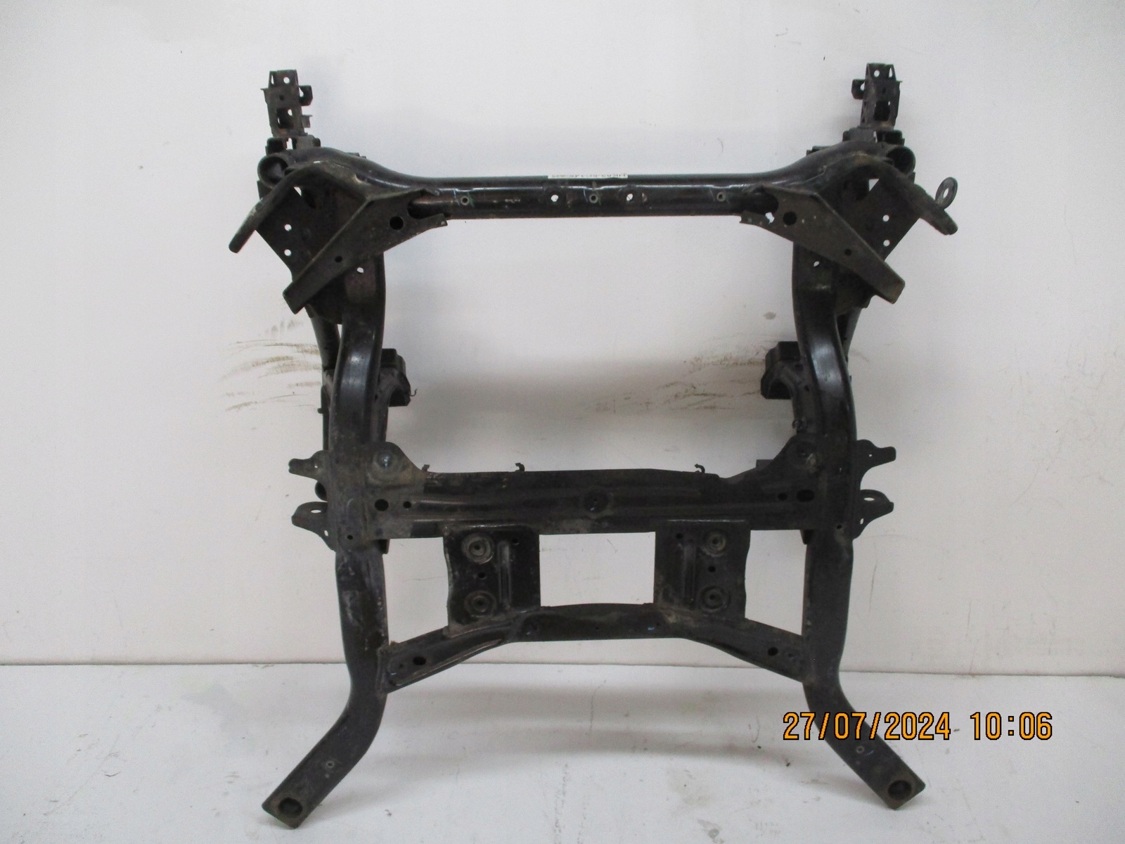 axle beam subframe axle beam RANGE ROVER VELAR 2,0D HK83-5C145-AG