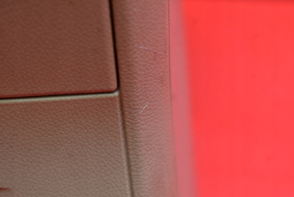 TUNEL central armrest SKORZANY EU SATURN VUE 2 II 07-10