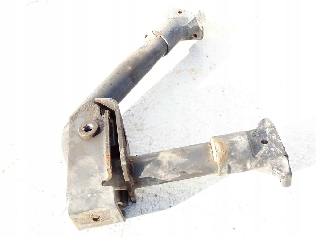 Кріплення балки бампера праве Renault Premium