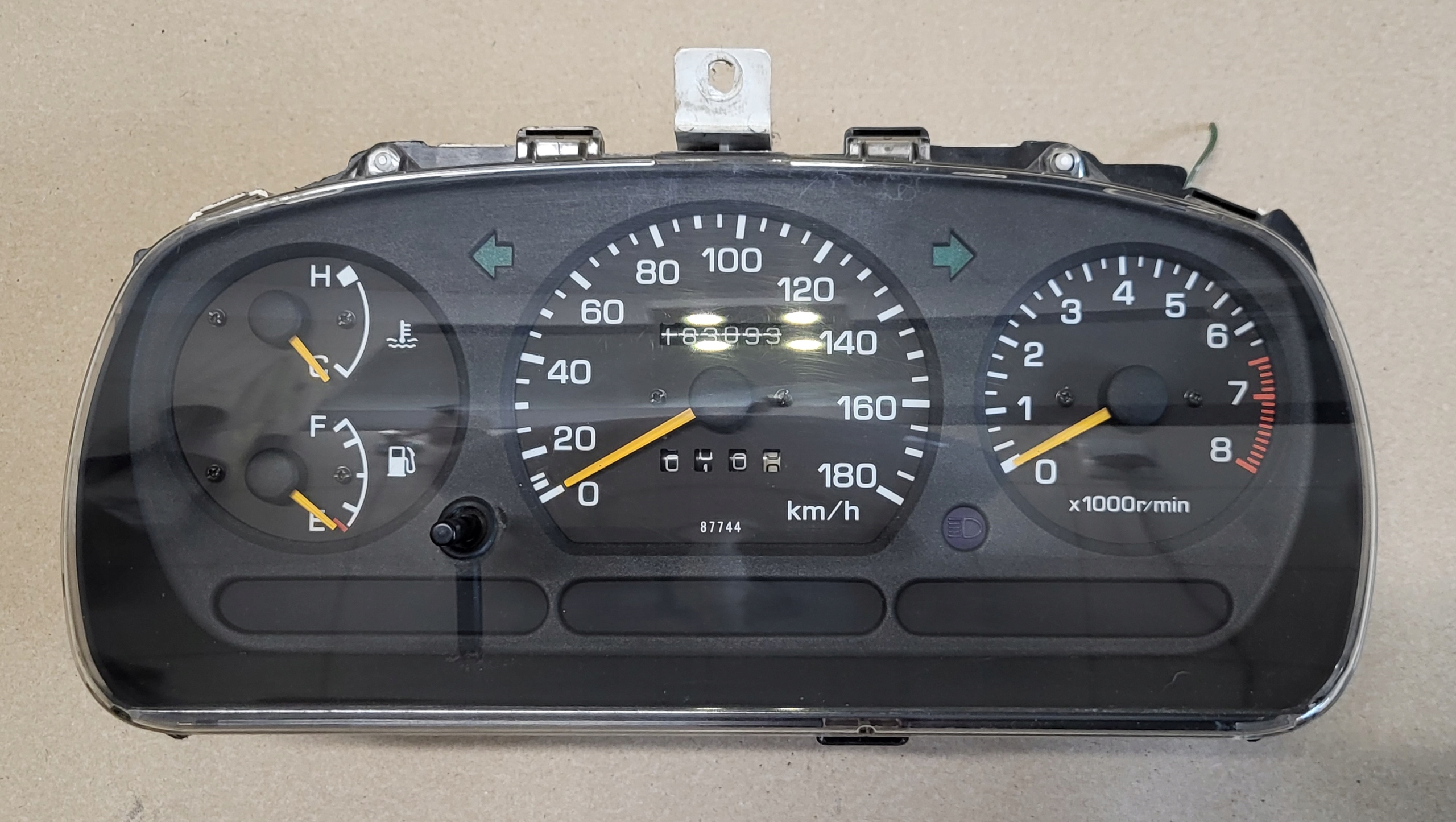 dials clock PREDKOSCIOMIERZ DAIHATSU GRAN MOVE OE EUROPA