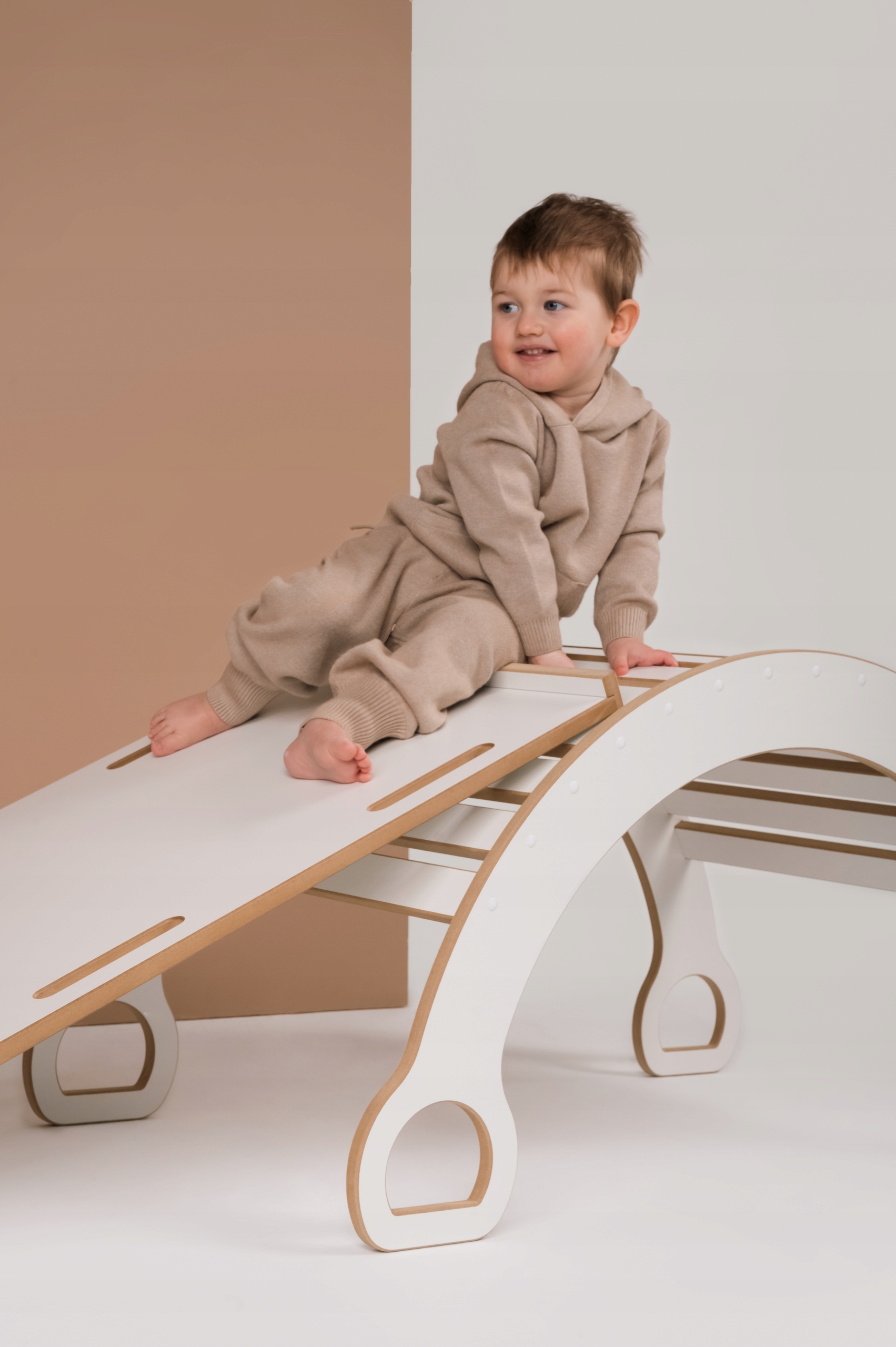 BUJAK DUŻY + ZJEŻDŻALNIA DRABINKA + BLAT TUPTIWOOD Wiek dziecka 3 lata +