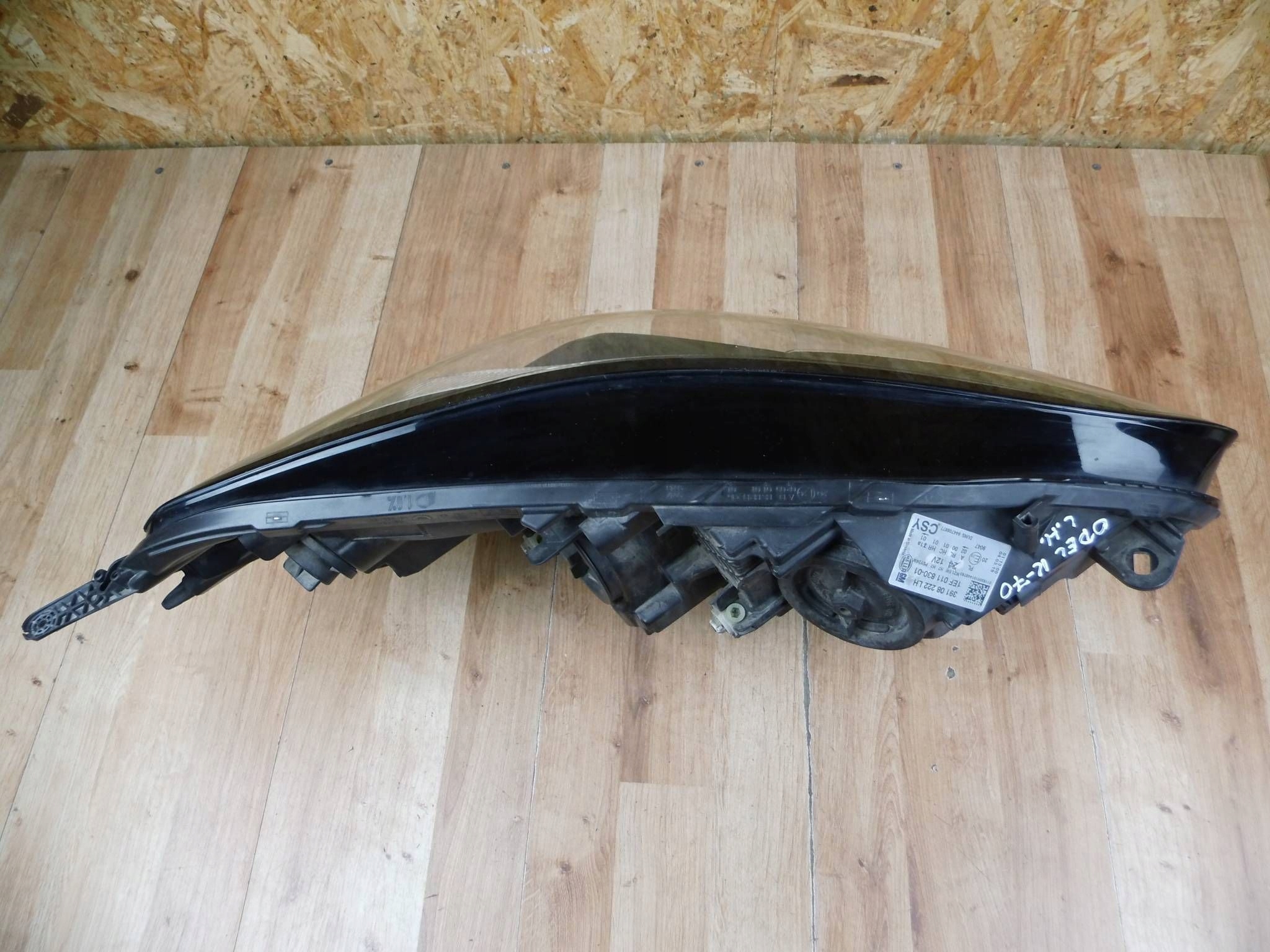 Opel Corsa E 2015-2019 light left front front left 13381335