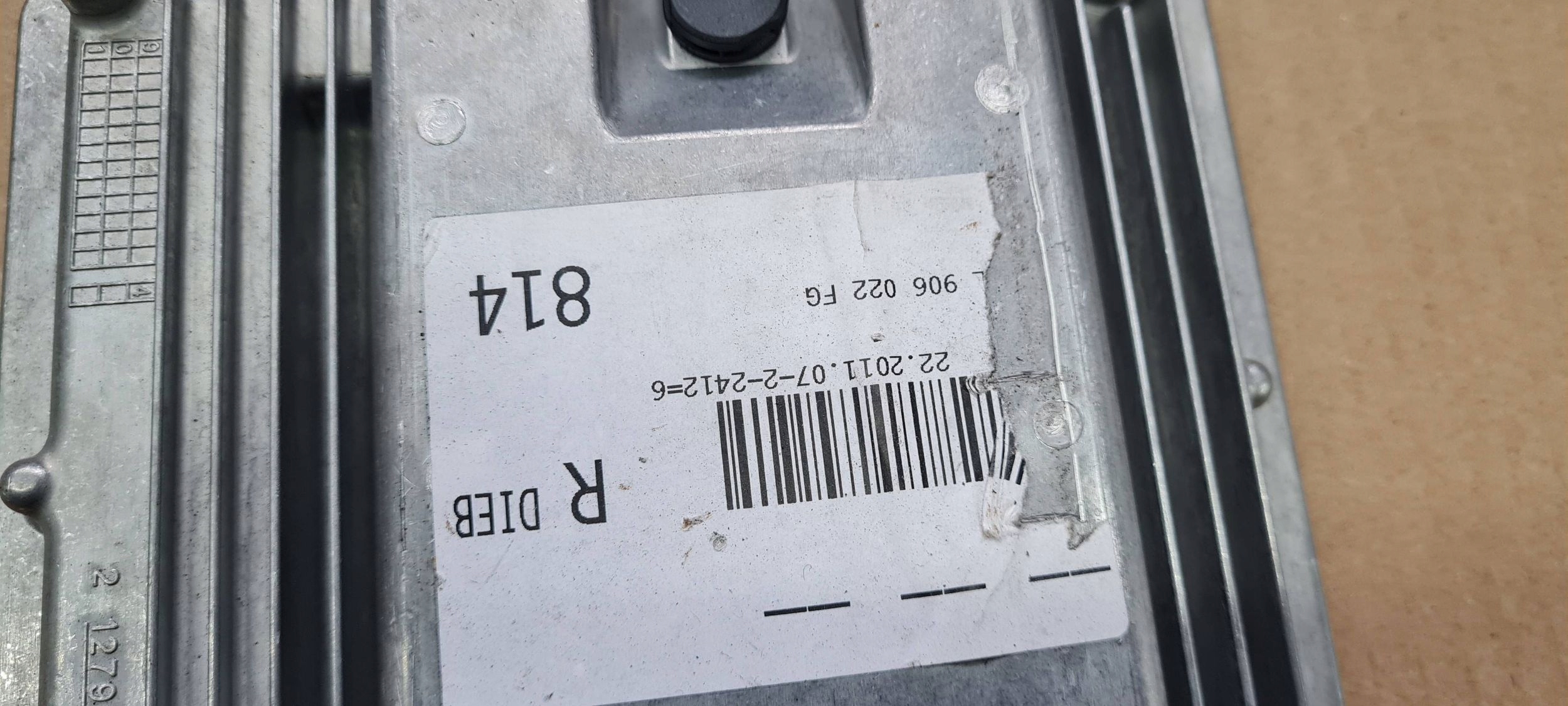 A6 C6 LIFT module control unit computer of the engine ECU 2.0 TDI 03L906022FH