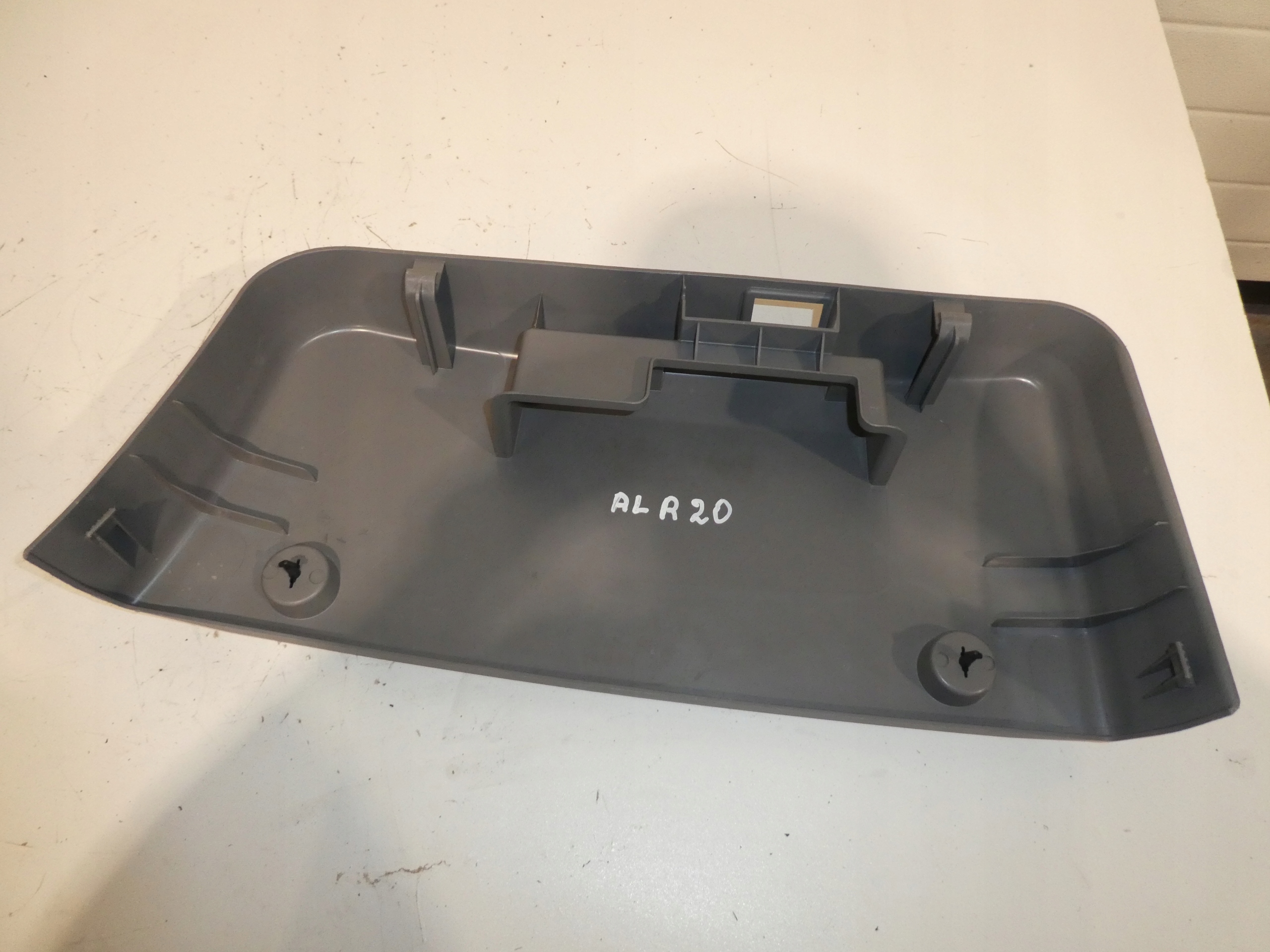cover passenger compartment right front SPRINTER A9067270571