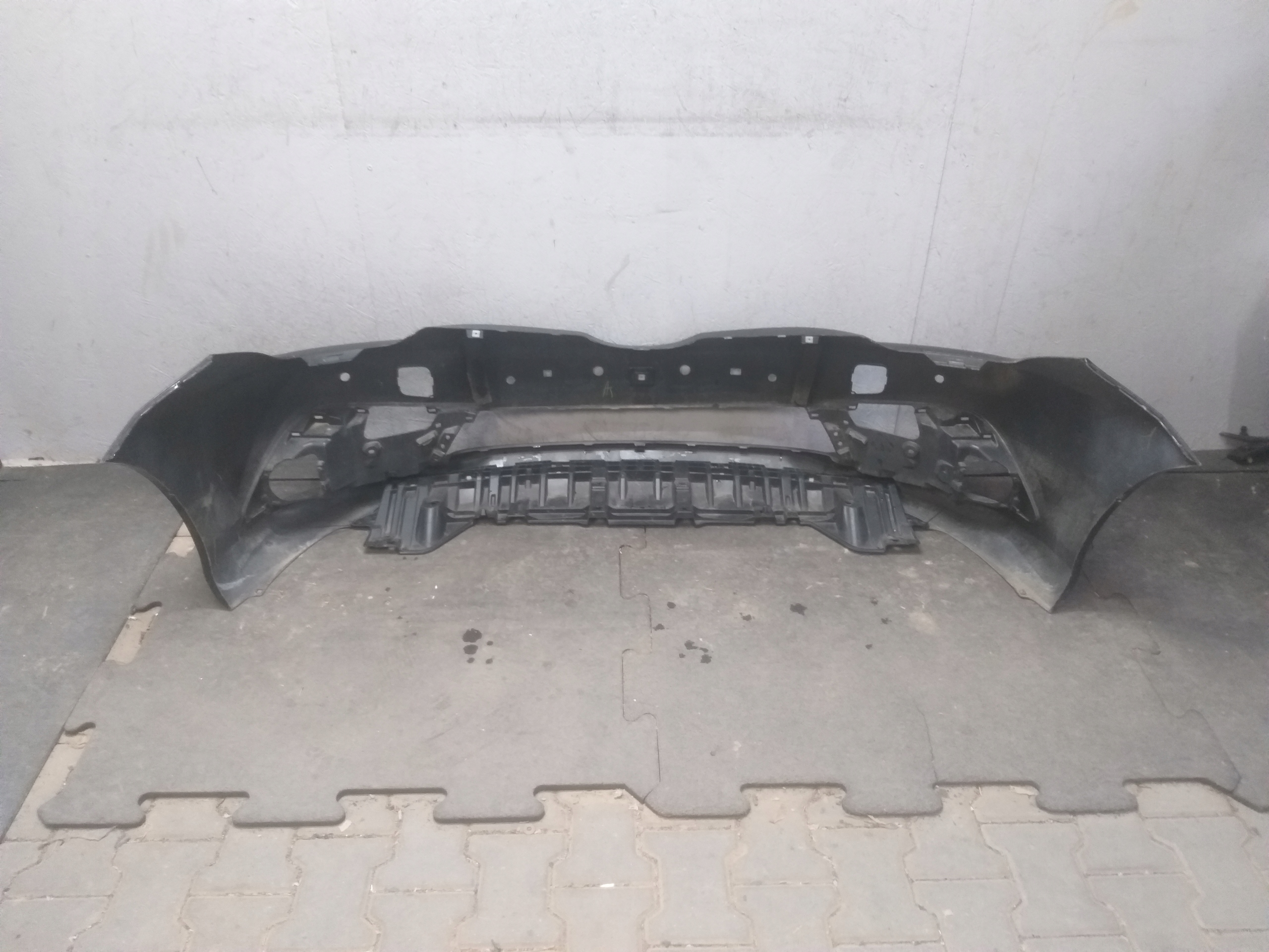 bumper front TOYOTA AURIS II 2 LIFT 15