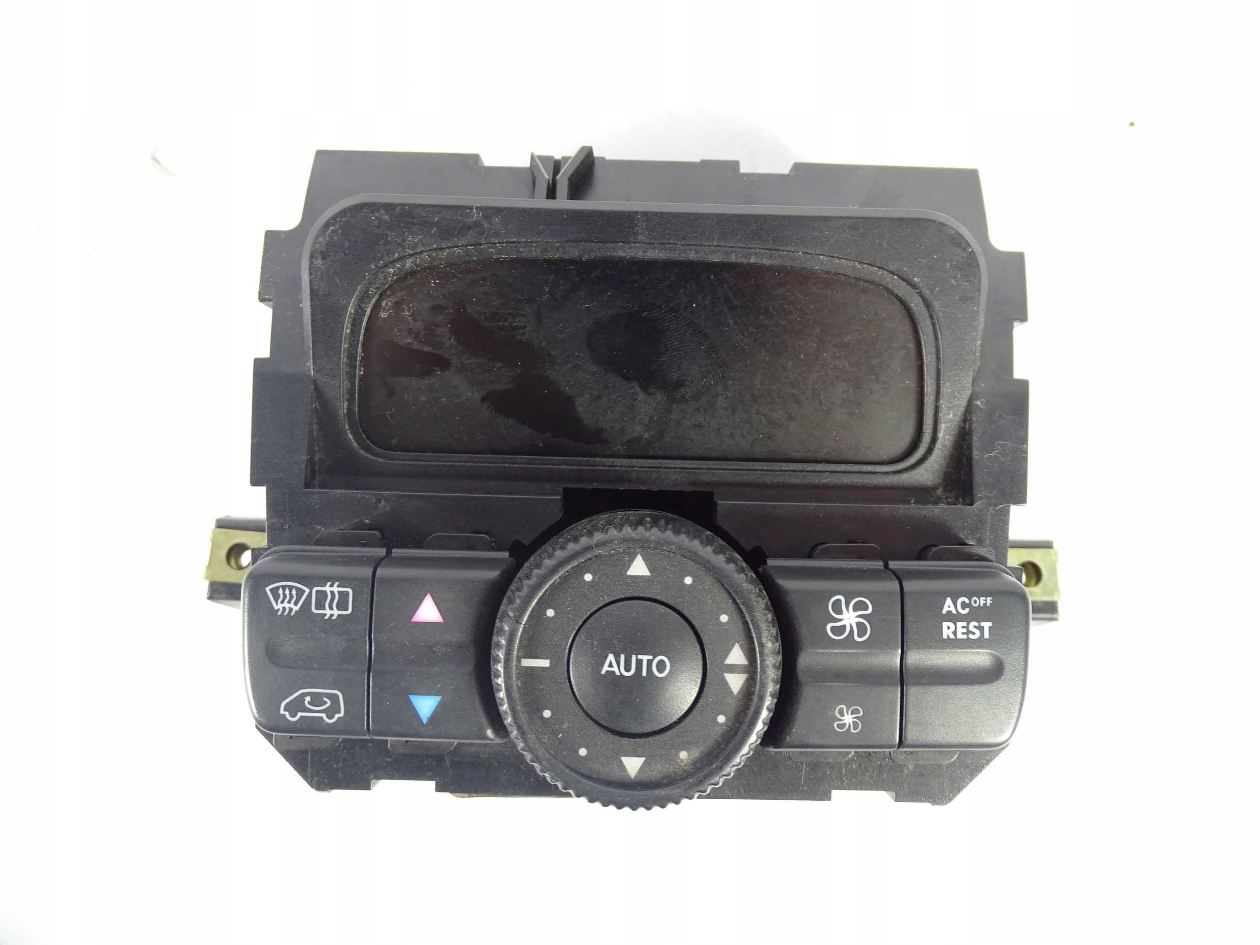 A6394461528 - Mercedes VITO W639 панель вентиляционного отверстия кондиционера