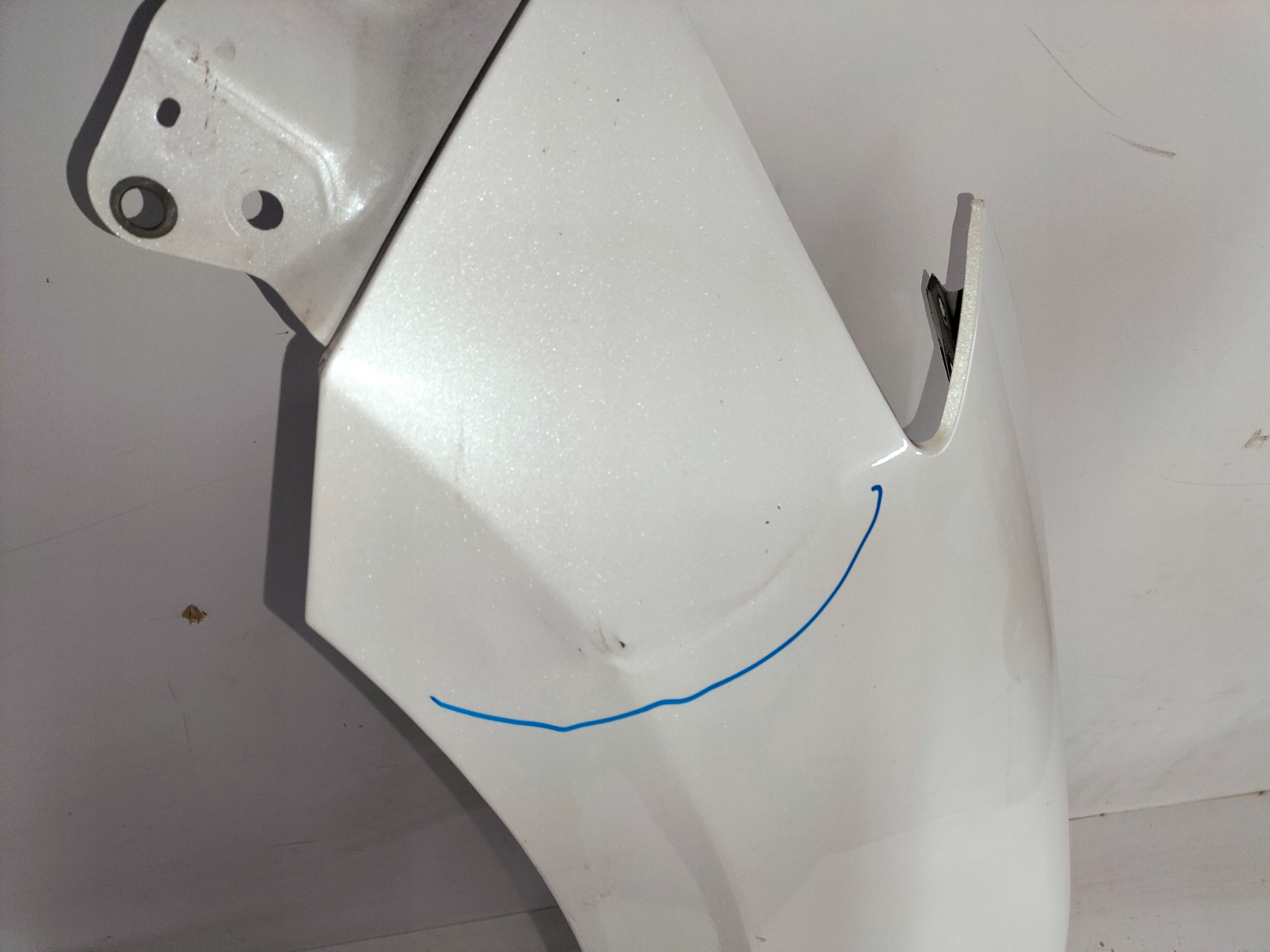 fender front left MAZDA 3 BM 13