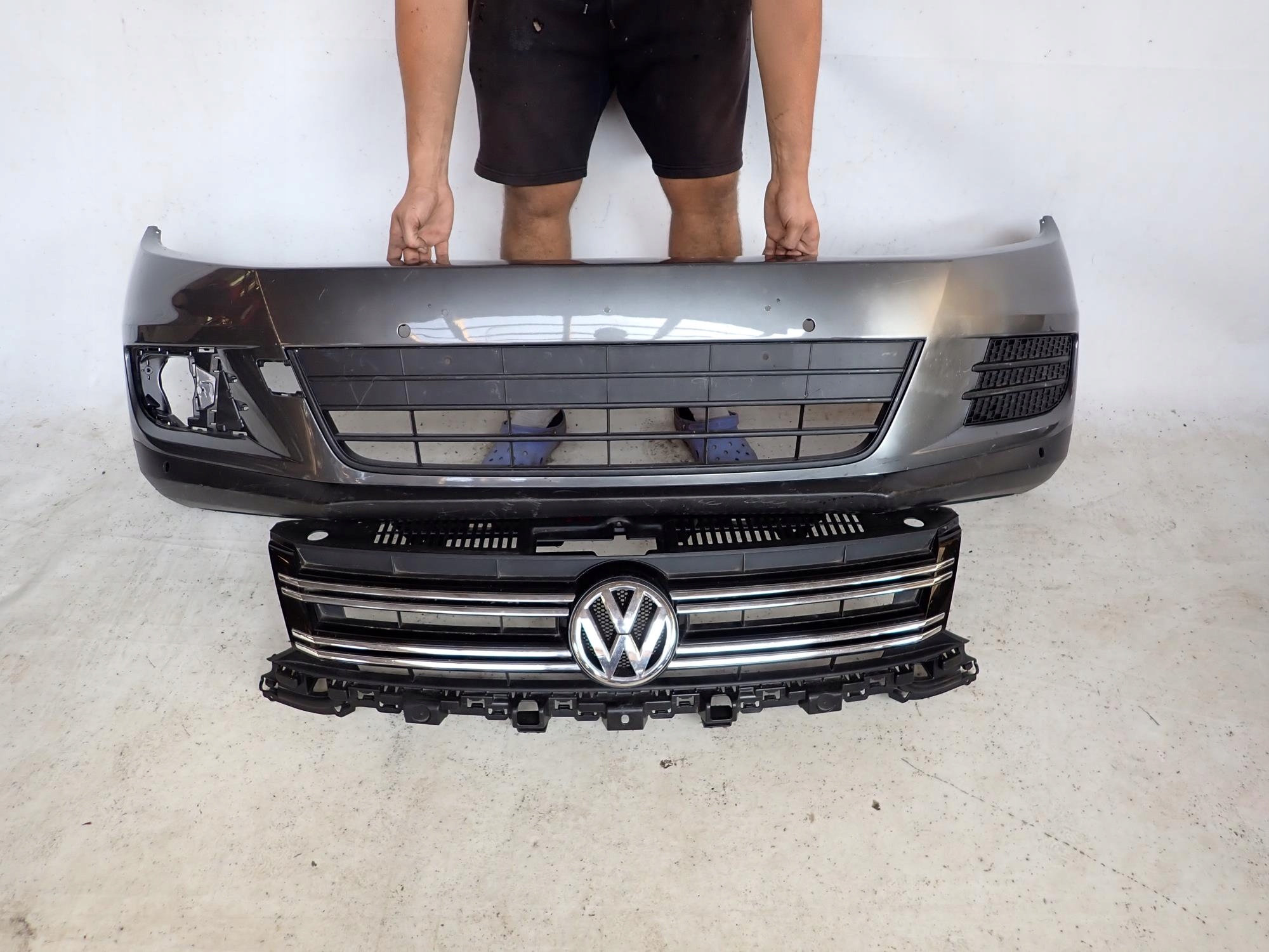 VW TIGUAN and 1 LIFT 11-16 bumper front front 6XPDC