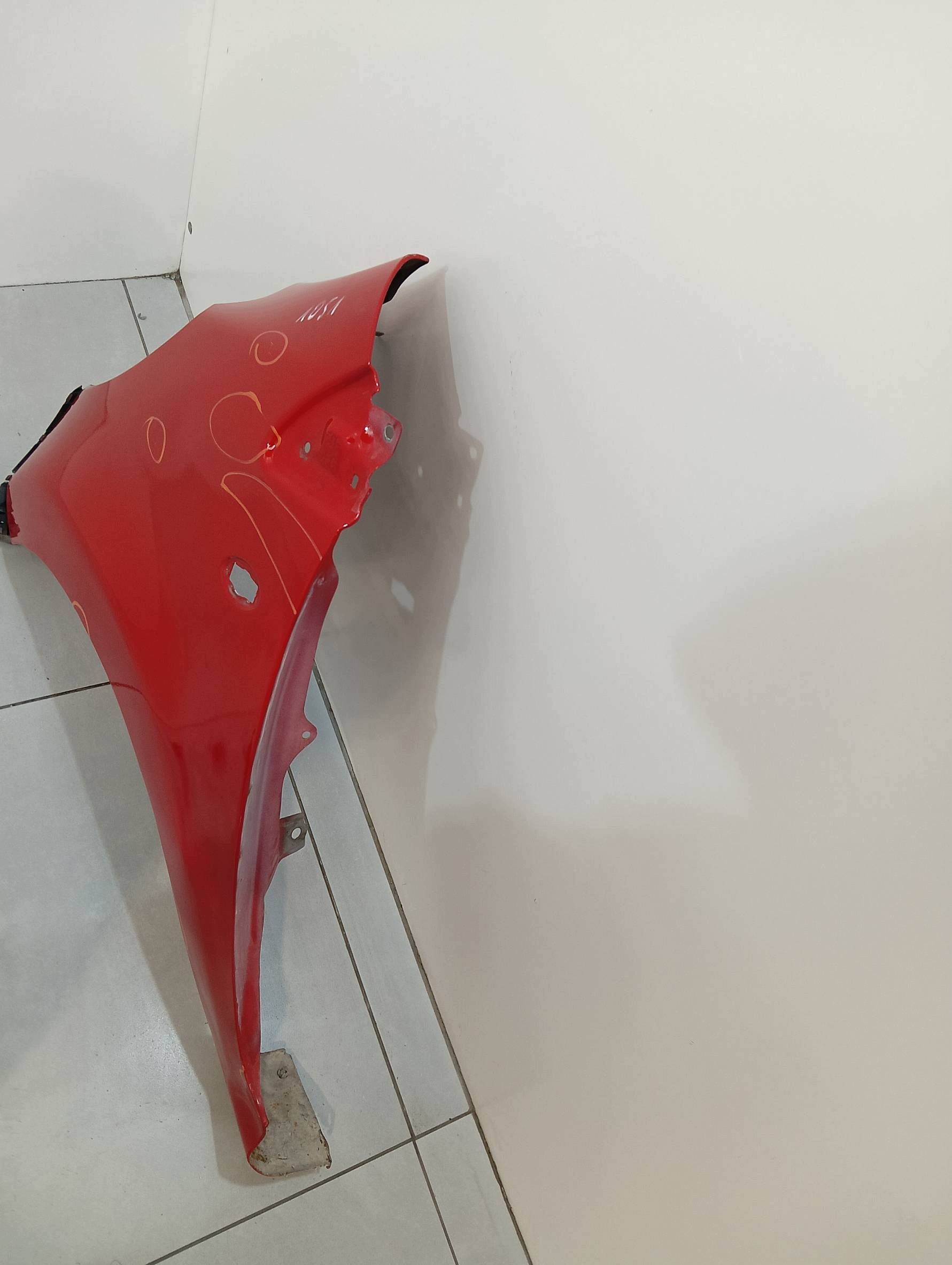 parafango sinistra Anteriore KJH Peugeot 107 e (2005-2014)