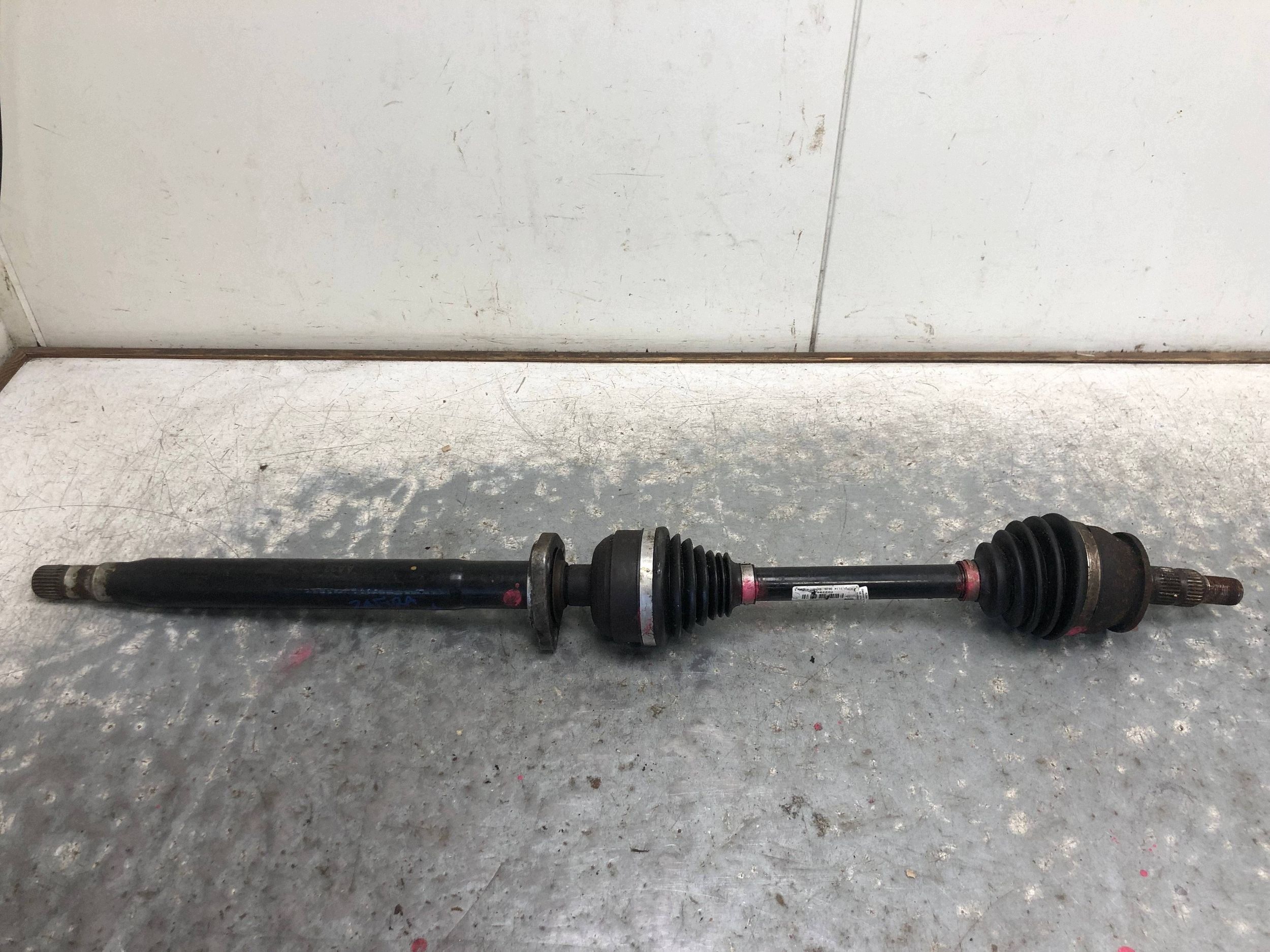 semi-axis right OPEL ZAFIRA C 13348259